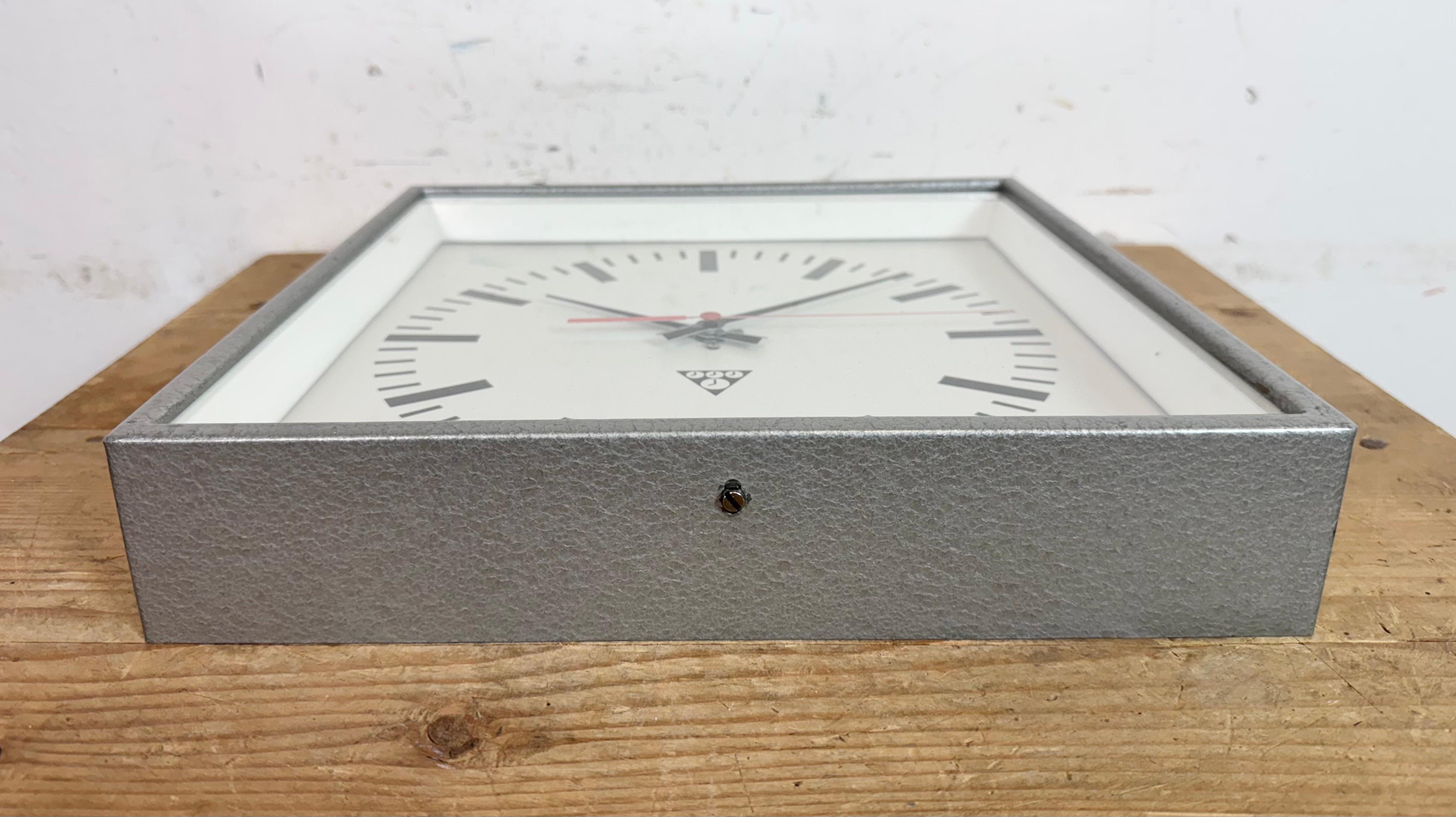 Grey Industrial Square Wall Clock from Pragotron, 1970s For Sale 2