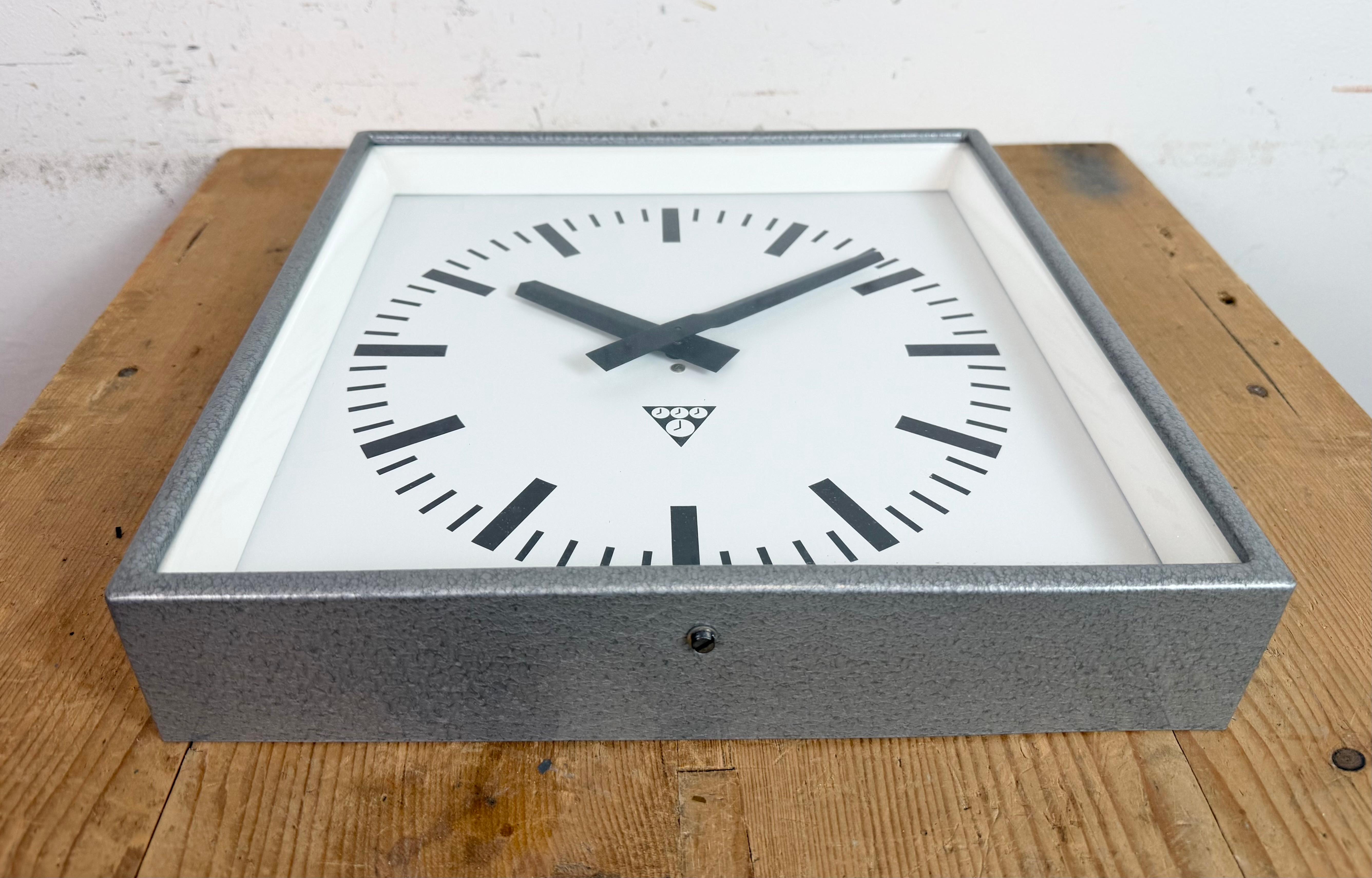 Grey Industrial Square Wall Clock from Pragotron, 1970s For Sale 2