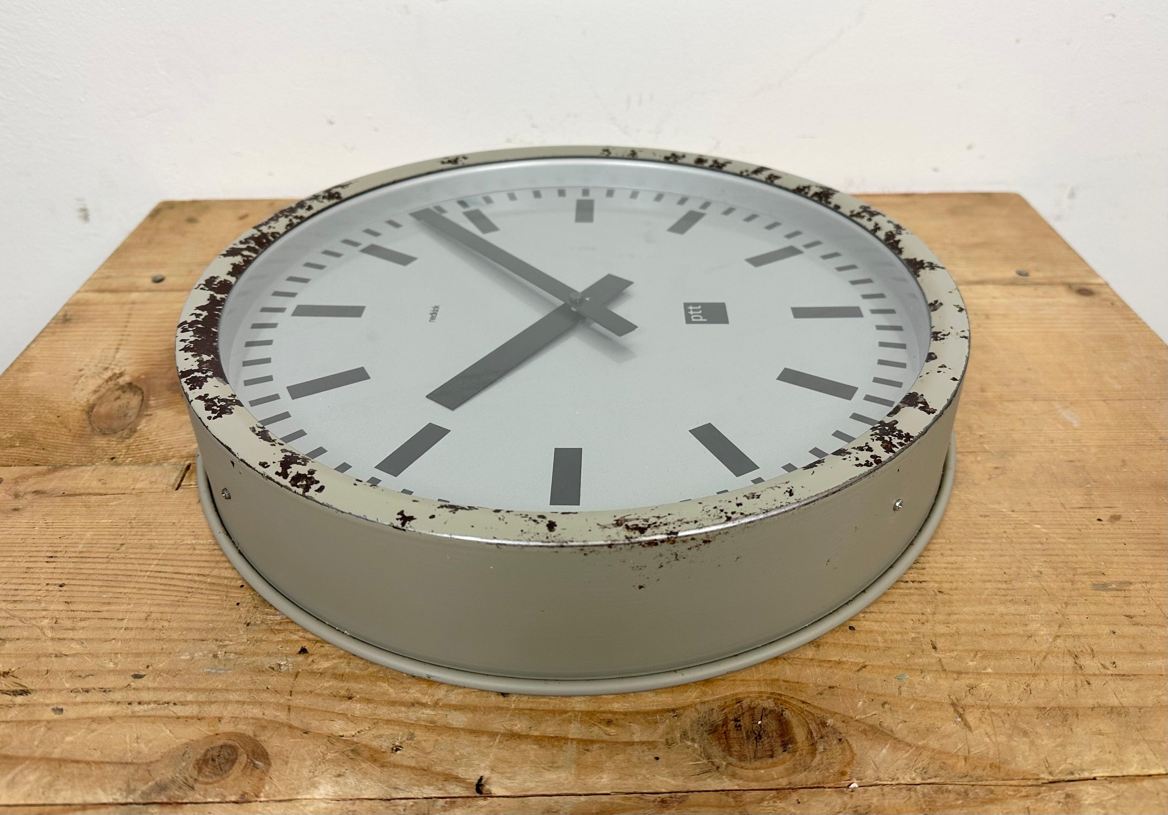 Grey Industrial Station Wall Clock from Nedklok, 1960 For Sale 4