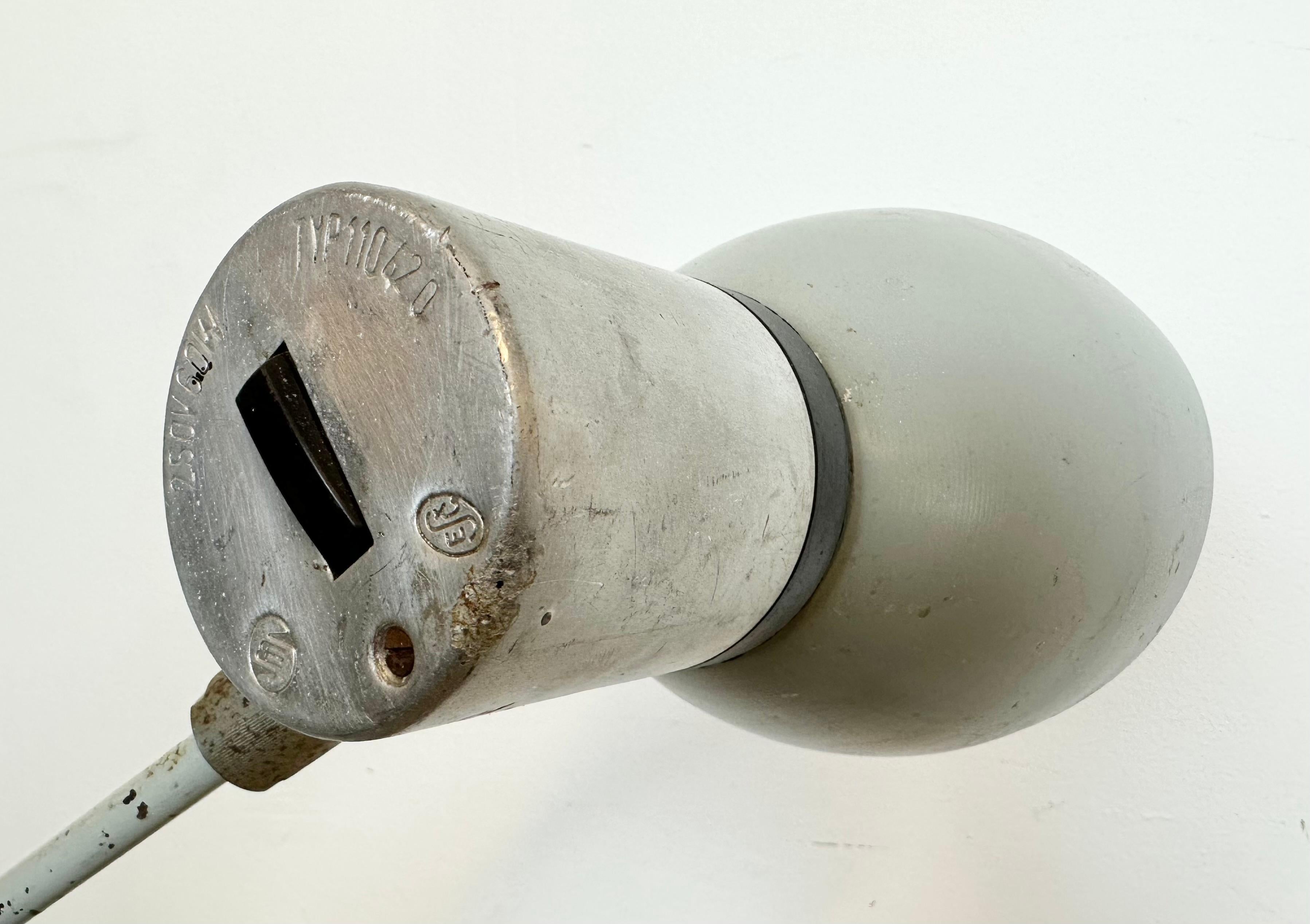 Lampe de bureau industrielle grise d' Elektrosvit, années 1970 en vente 7