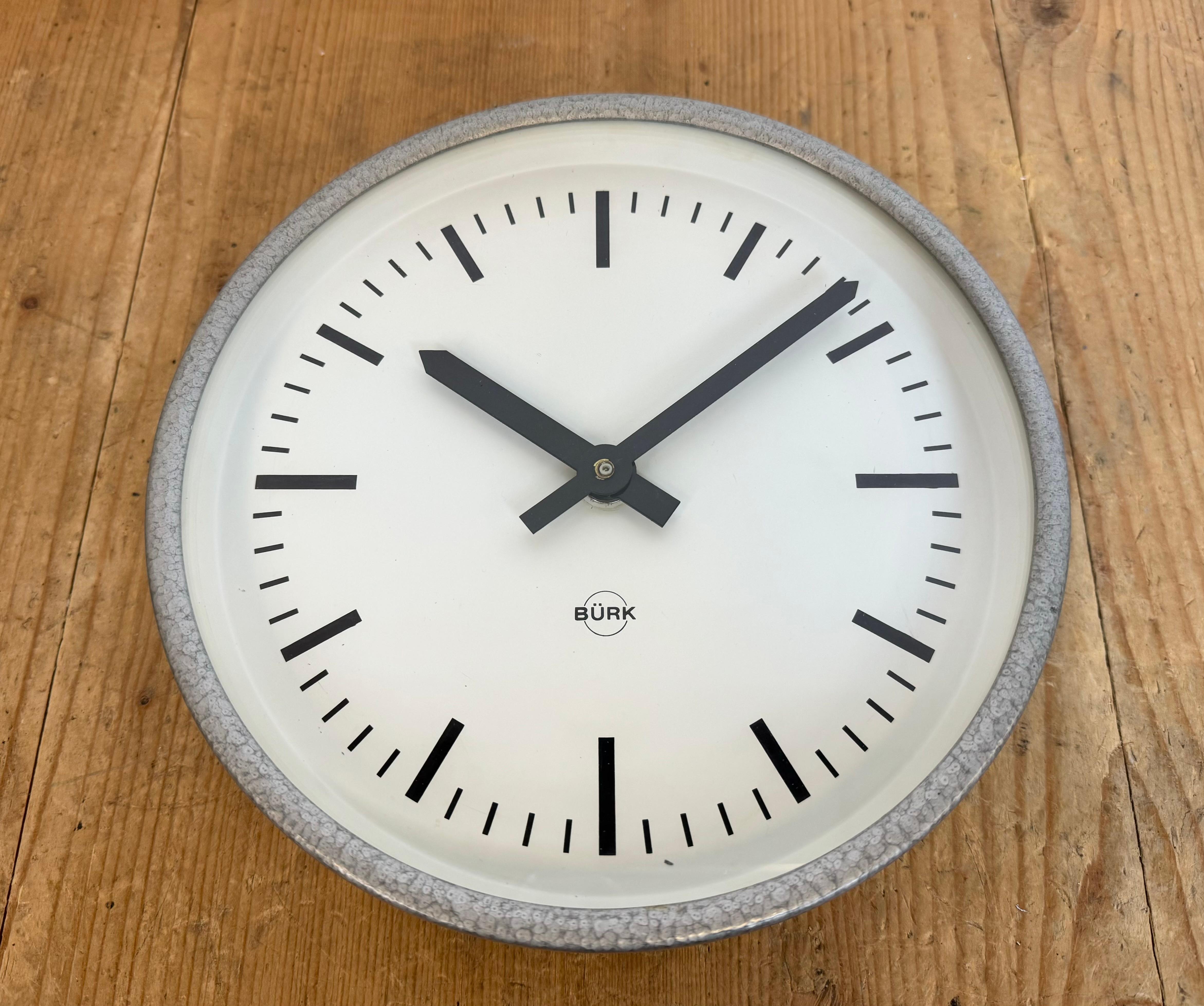 Grey Industrial Wall Clock from Burk, 1970s For Sale 1