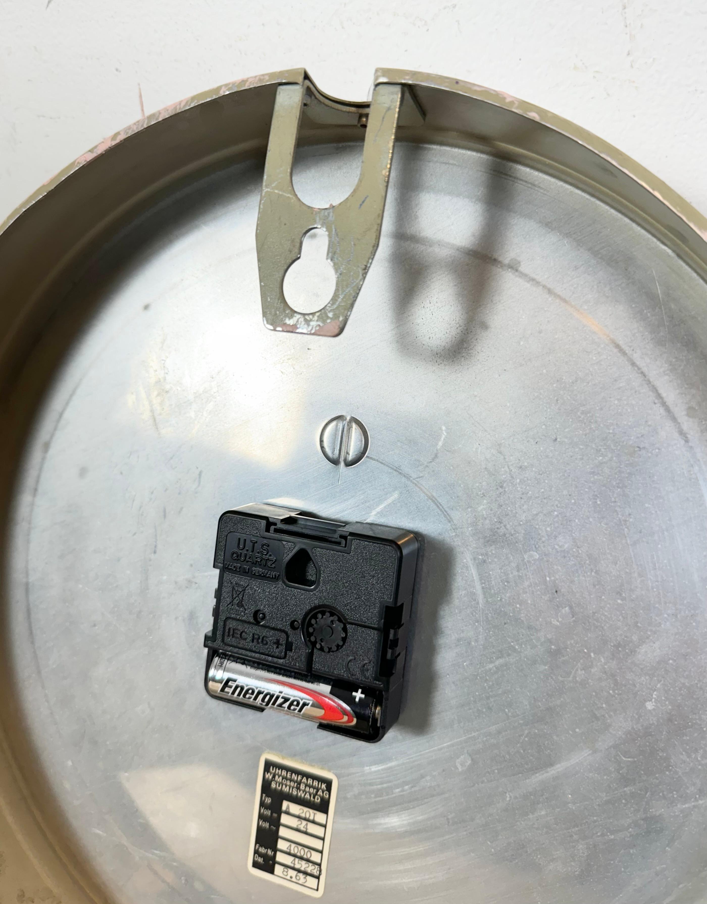 Grey Industrial Wall Clock from Ericsson, 1960s For Sale 10