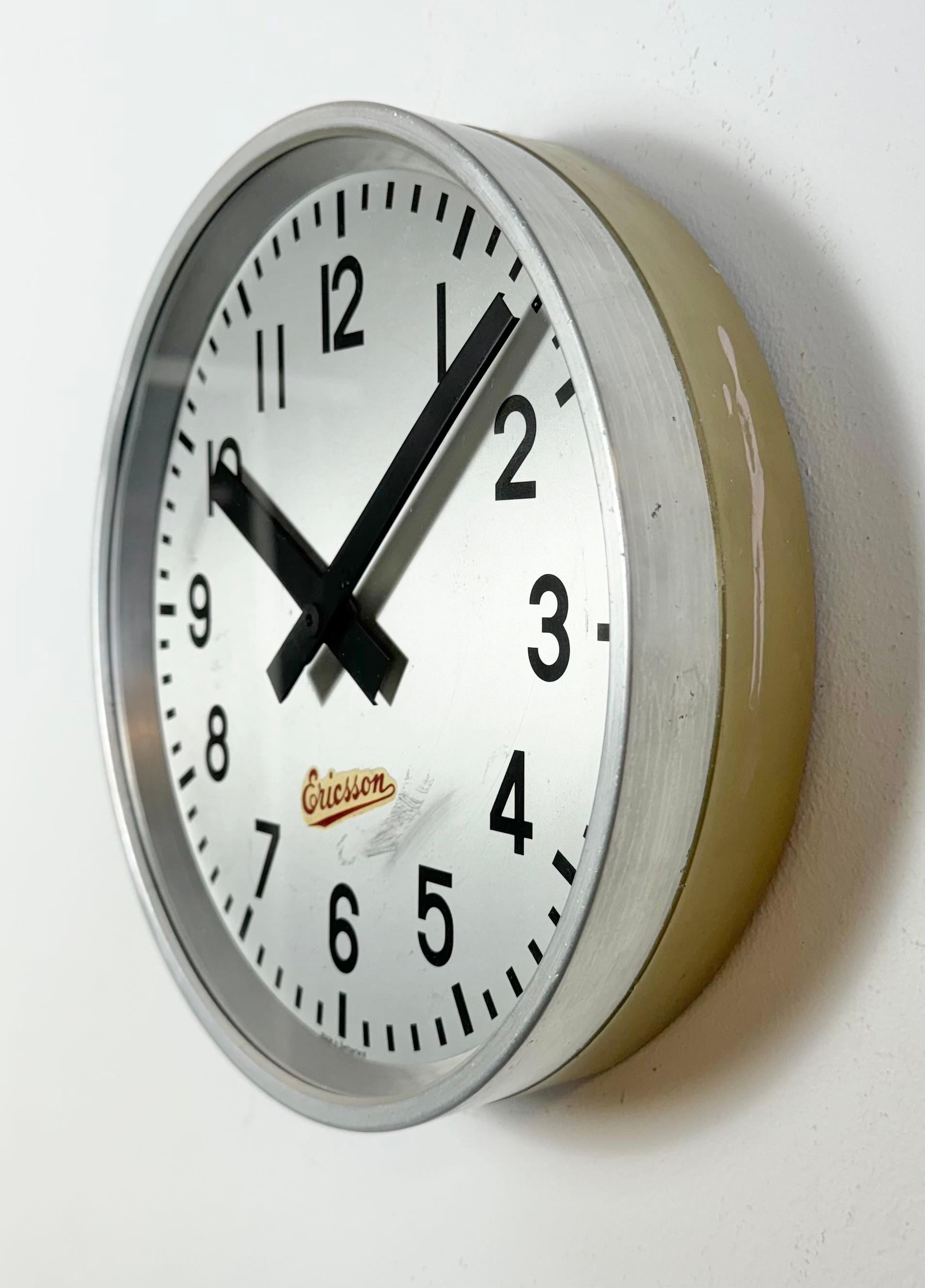 Grey Industrial Wall Clock from Ericsson, 1960s In Fair Condition For Sale In Kojetice, CZ