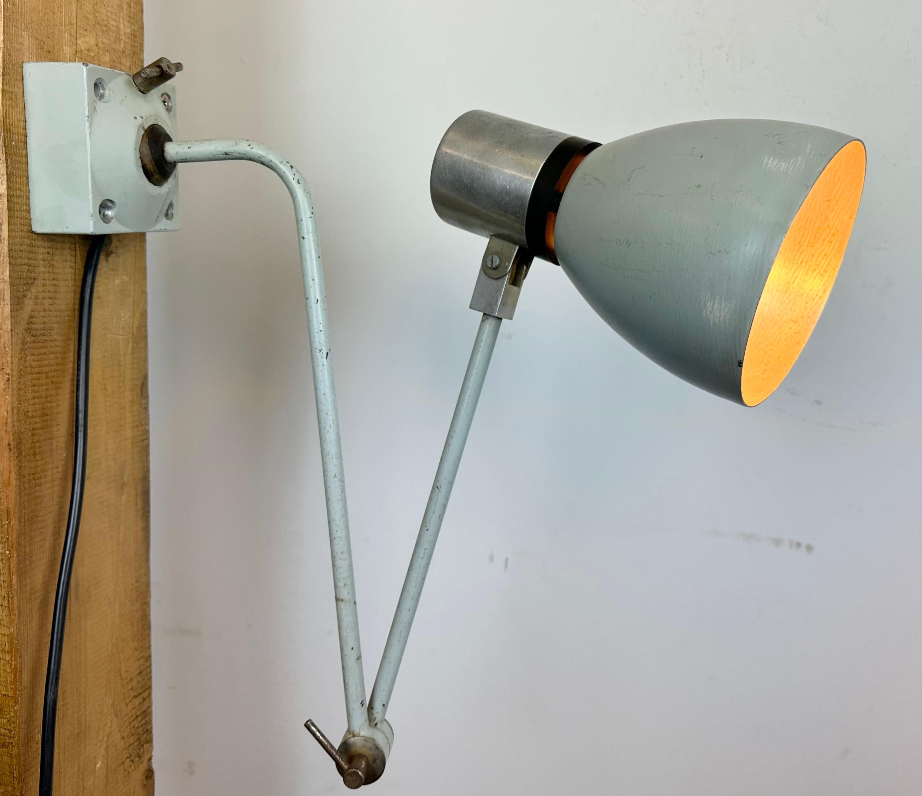 Grey Industrial Wall Lamp from Elektrosvit, 1970s For Sale 9