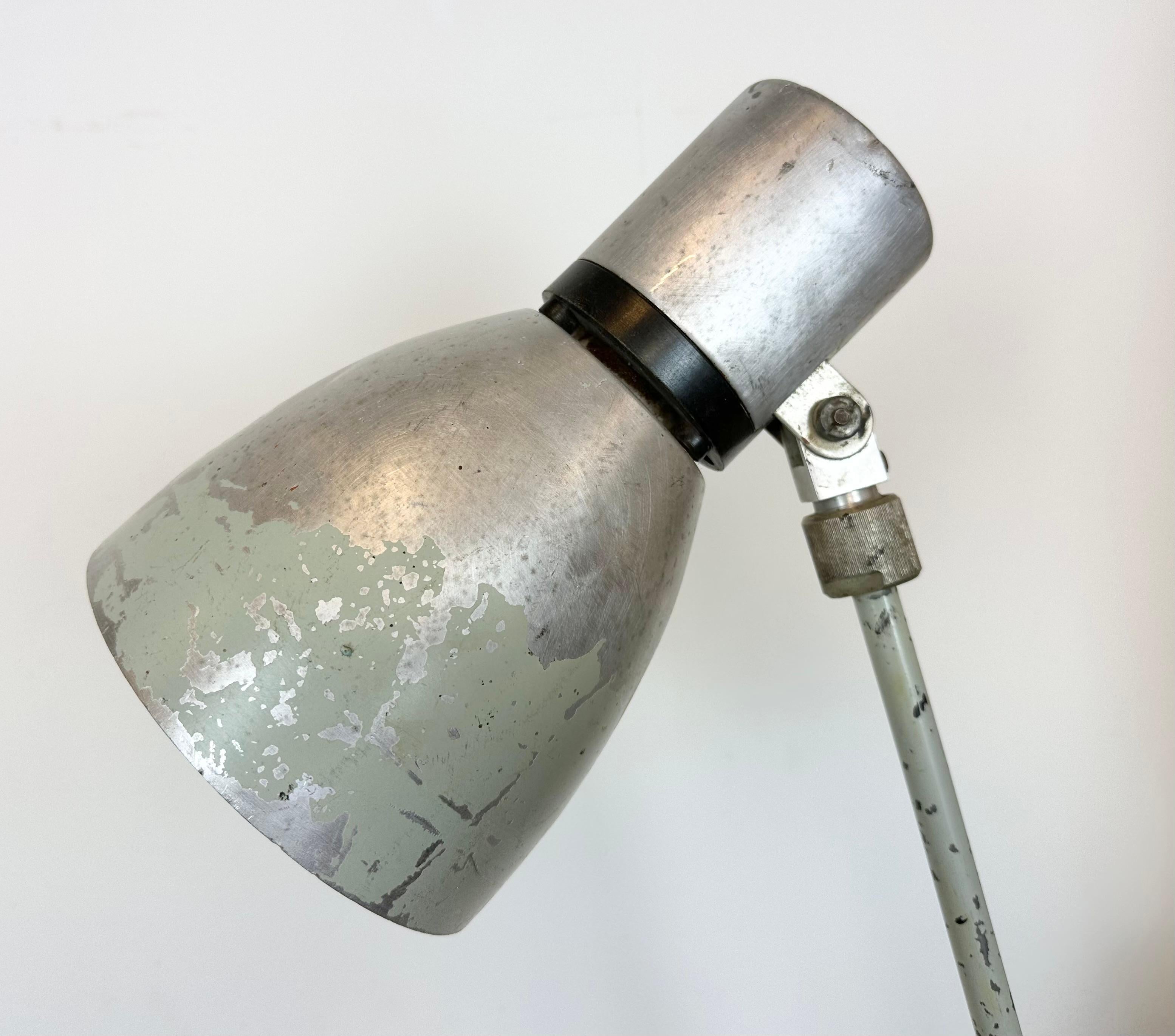 Grey Industrial Wall Lamp from Elektrosvit, 1970s In Good Condition For Sale In Kojetice, CZ