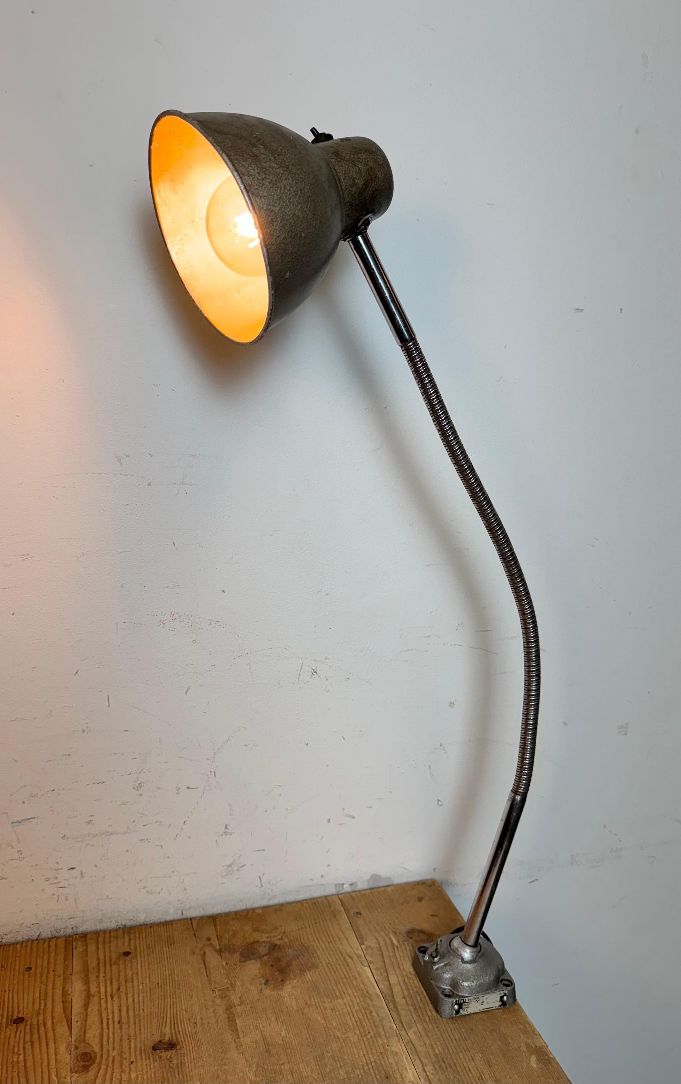 Grey Industrial Workshop Gooseneck Table Lamp, 1960s For Sale 9