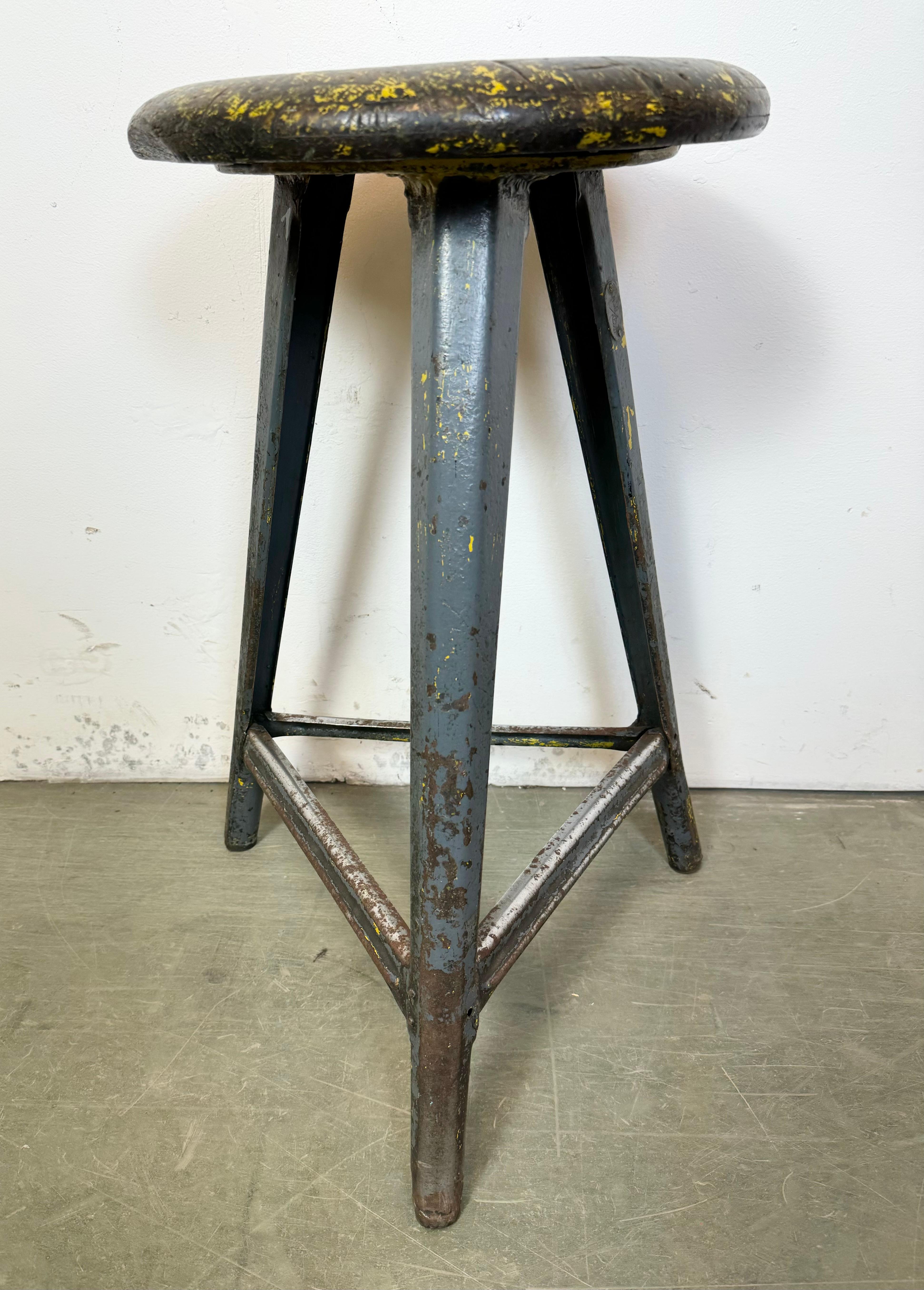 Grey Industrial Workshop Stool, 1960s For Sale 1