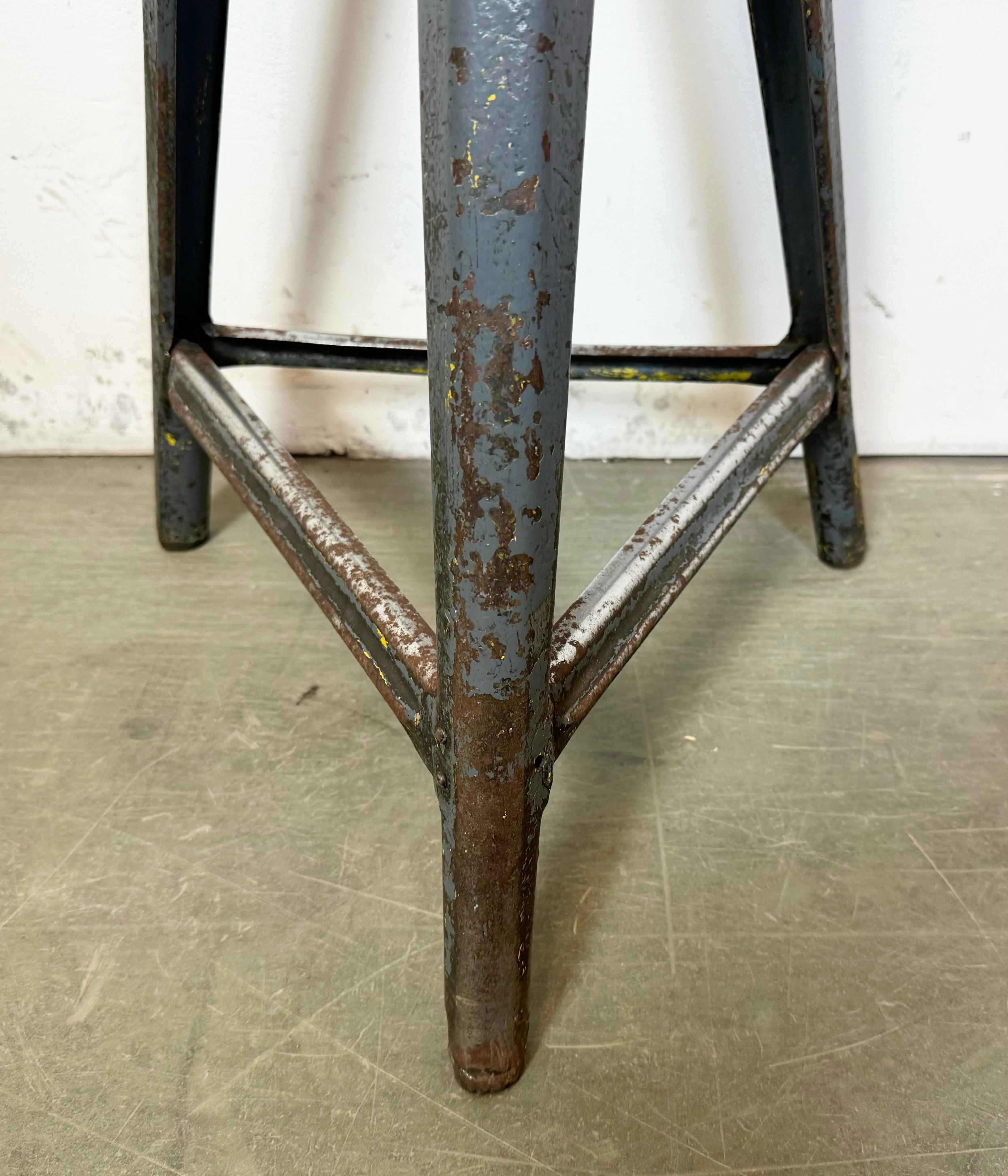 Grey Industrial Workshop Stool, 1960s For Sale 2