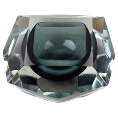 Grey Italian facetted Murano Glass Bowl by Flavio Poli for Seguso
