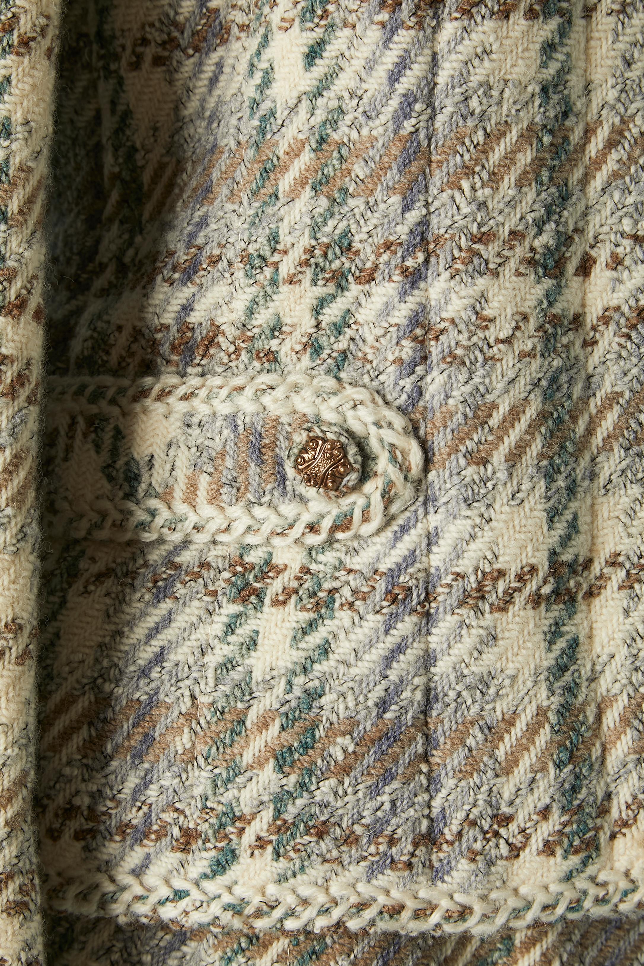 Grauer, elfenbeinfarbener und blauer Rock aus Tweed von Chanel Haute-Couture, ca. 1970er Jahre  im Zustand „Hervorragend“ im Angebot in Saint-Ouen-Sur-Seine, FR
