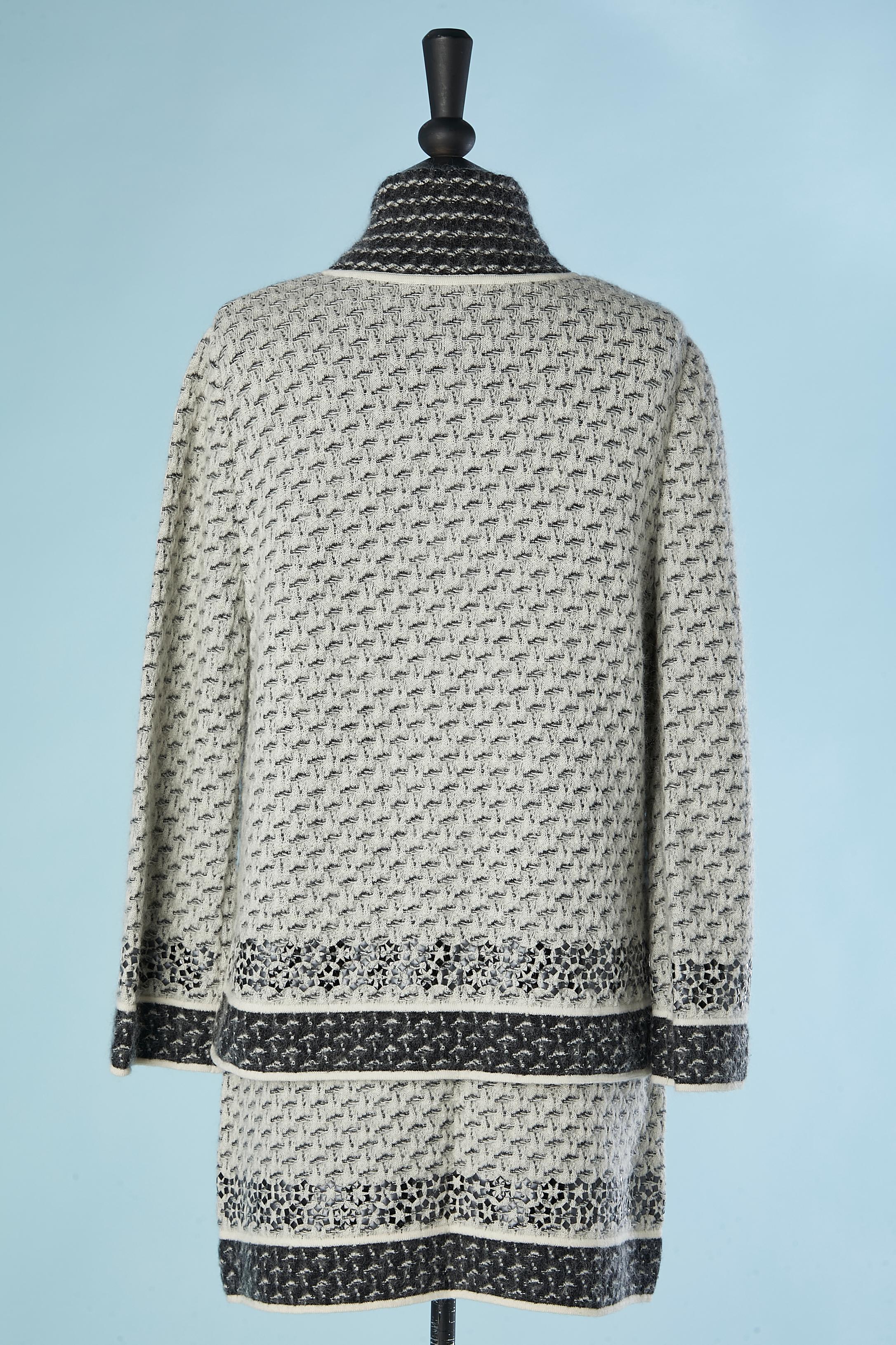 Grey jacquard cashmere and mohair jacket and skirt with aluminium inset Chanel For Sale 2