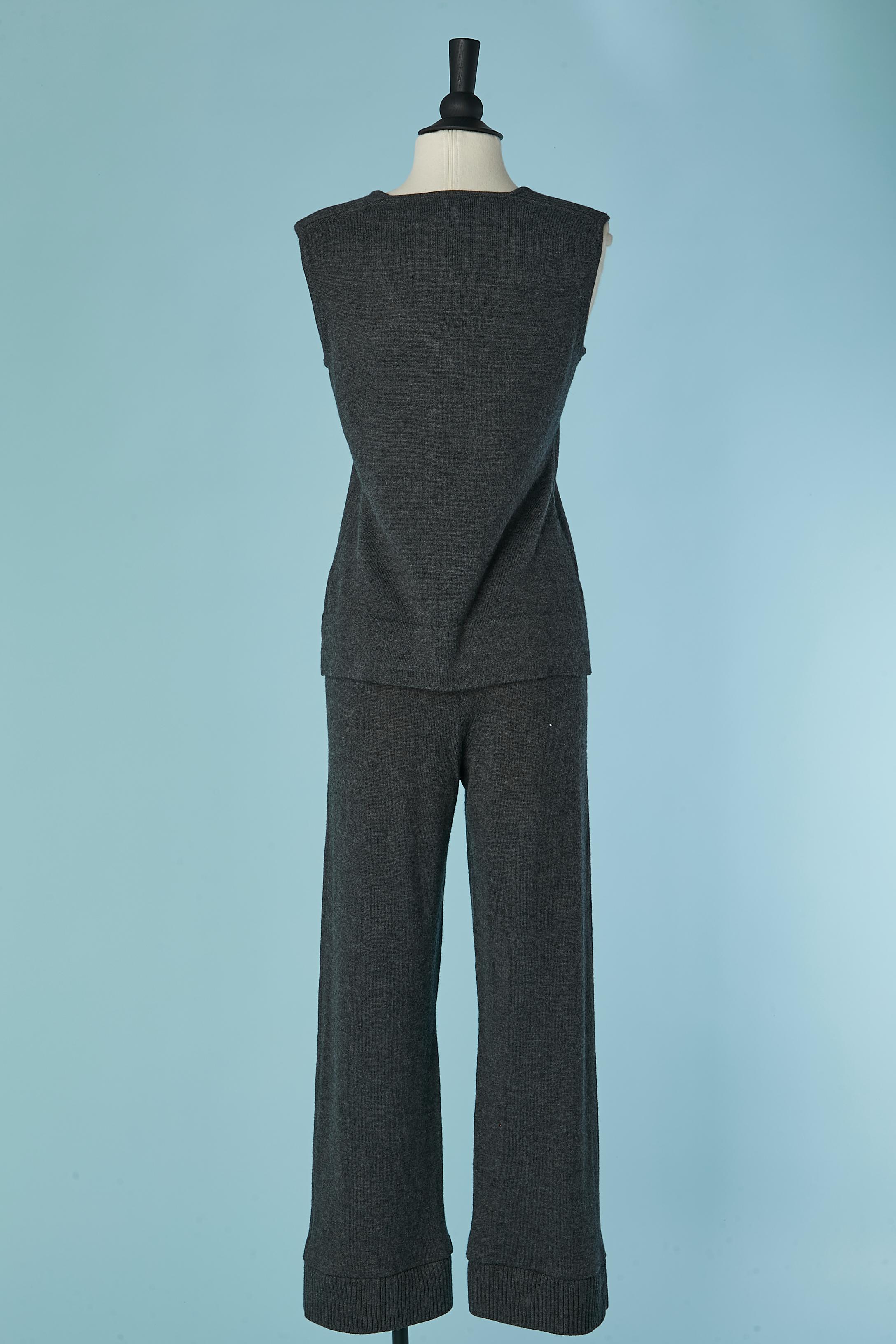 Grey knit sleeveless sweater, hoodie and trouser ensemble ESCADA Sport For Sale 7
