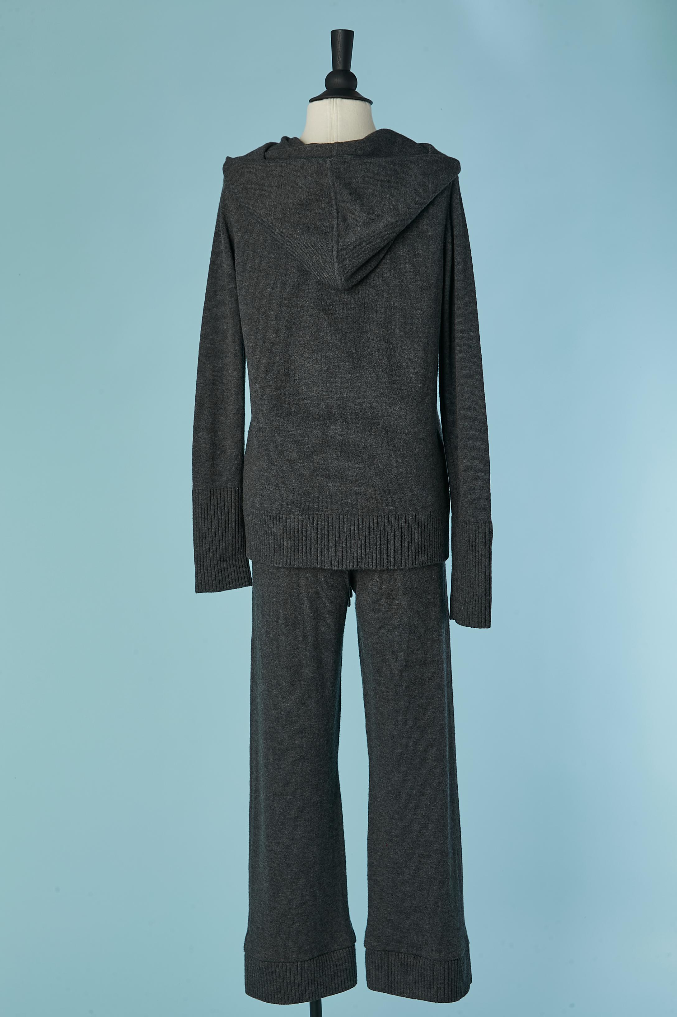 Grey knit sleeveless sweater, hoodie and trouser ensemble ESCADA Sport For Sale 2