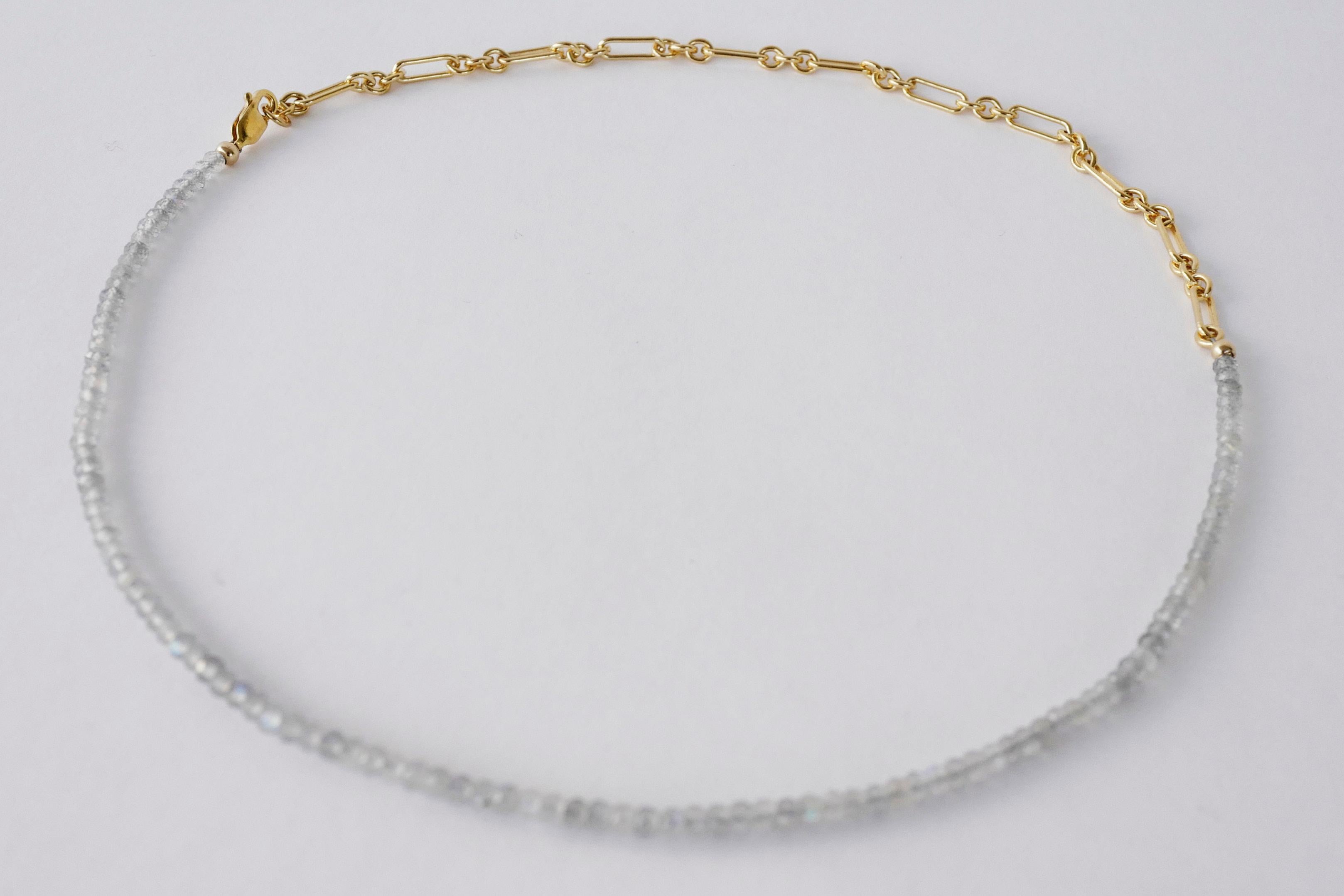 Choker Labradorit Perle Gold gefüllte Kette Halskette J Dauphin (Rohschliff) im Angebot