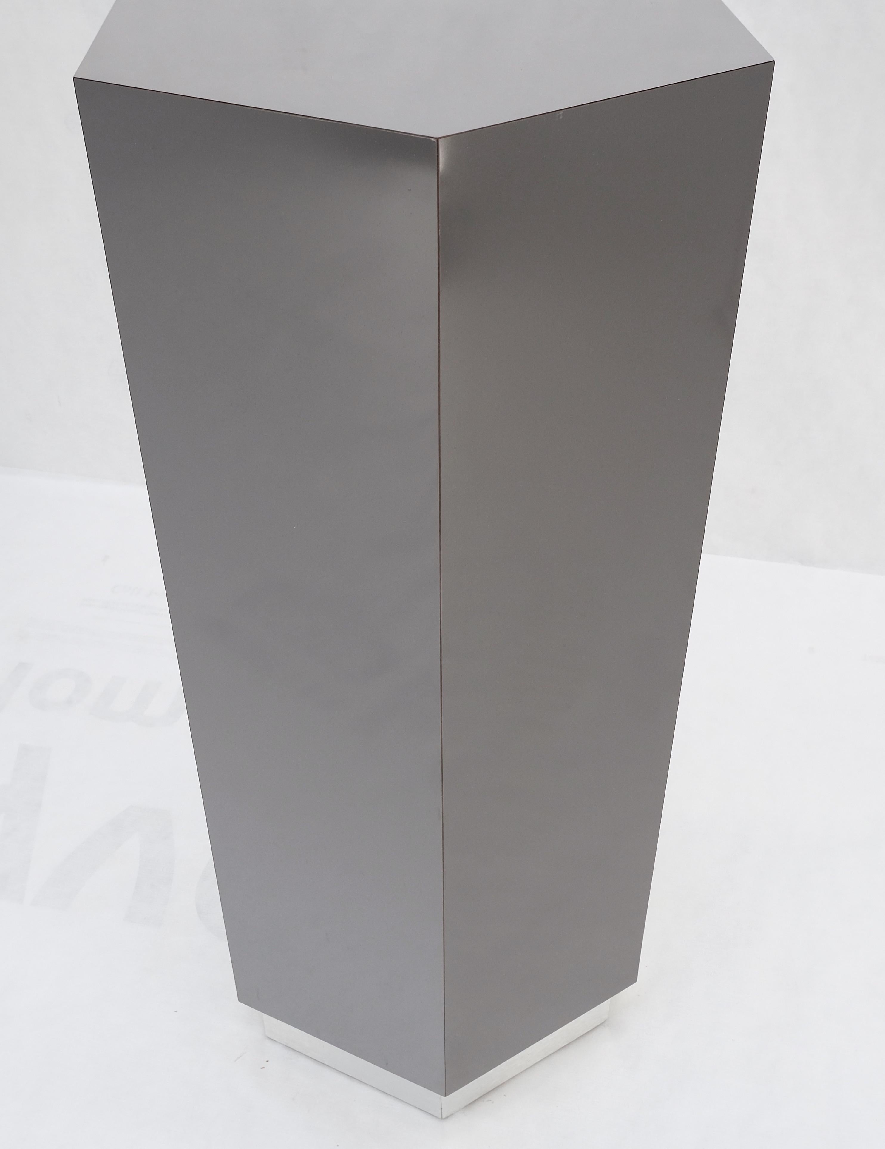 Grey Laminate Aluminum Base Hexagon Shape Mid-Century Modern Pedestal For Sale 2