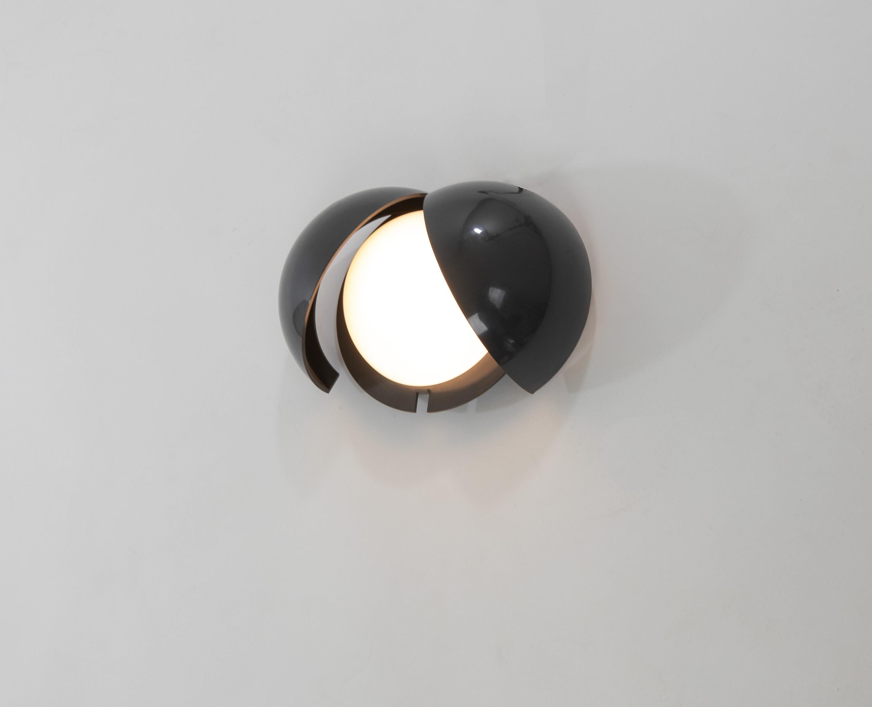 Lámpara de pared Lampira gris de G.P.A. Monti para Fontana Arte, años 1970 en Bueno estado para la venta en Rotterdam, NL