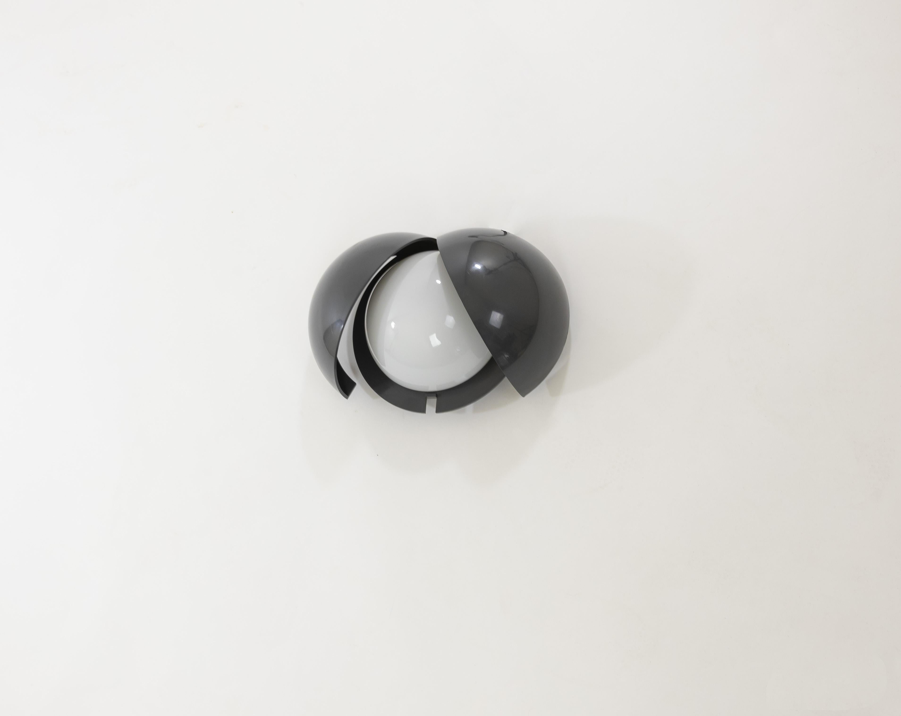 Lámpara de pared Lampira gris de G.P.A. Monti para Fontana Arte, años 1970 Vidrio en venta