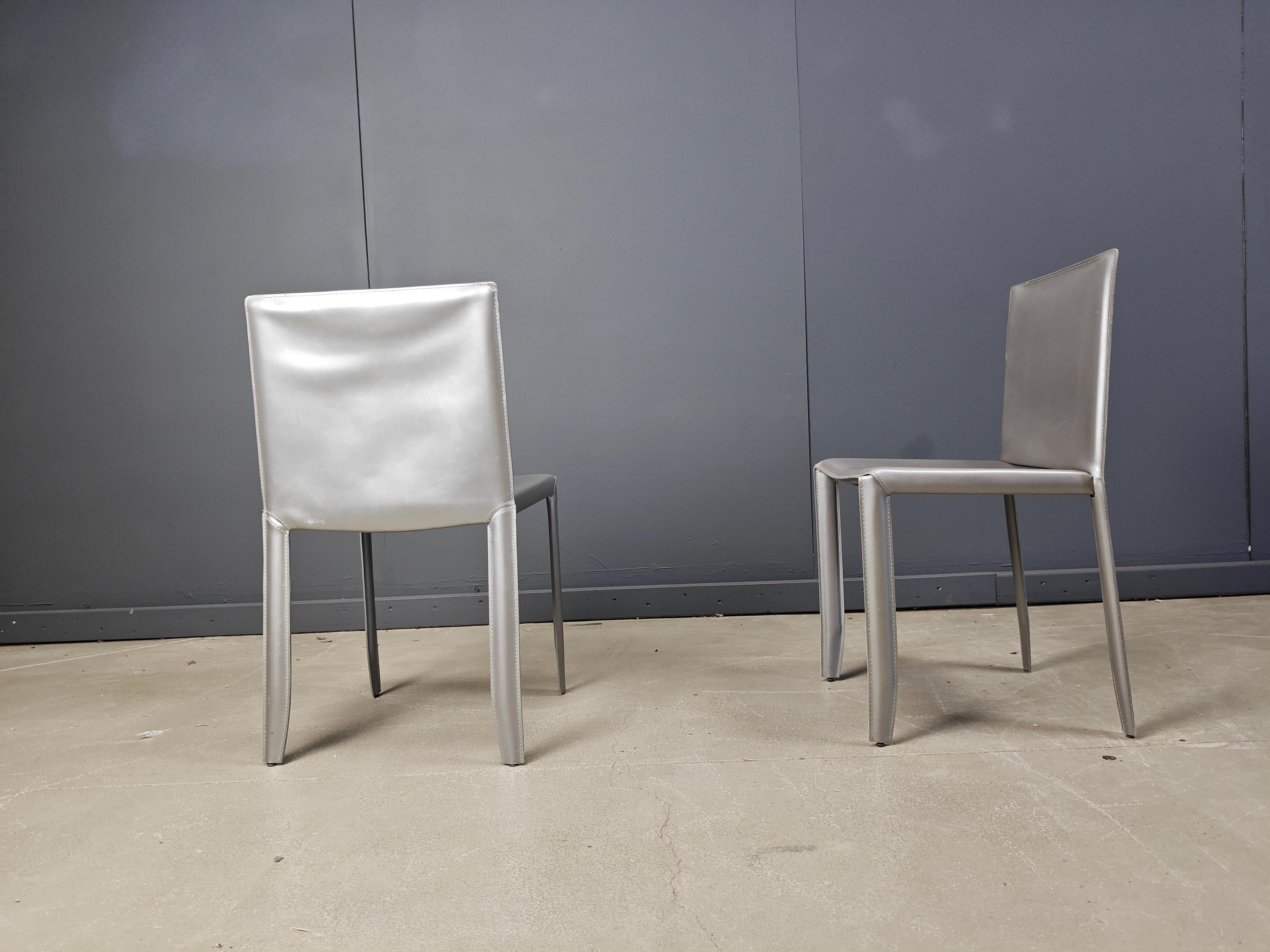 Italiano Sedie da pranzo in pelle grigia di Cattelan Italia, set di 8 - anni '80 in vendita