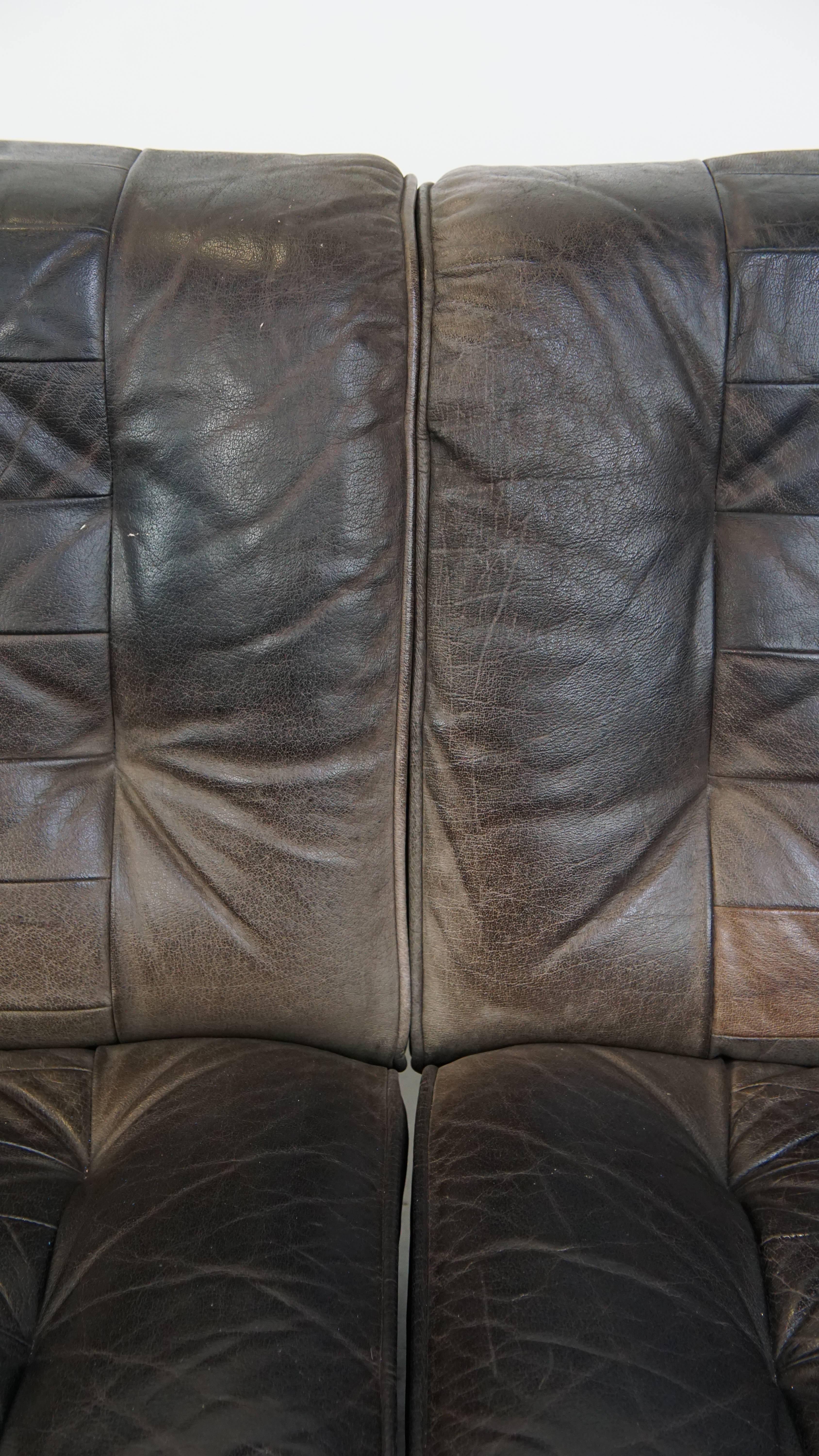 Grey leather elements design sofa 3 elements + footstool For Sale 4