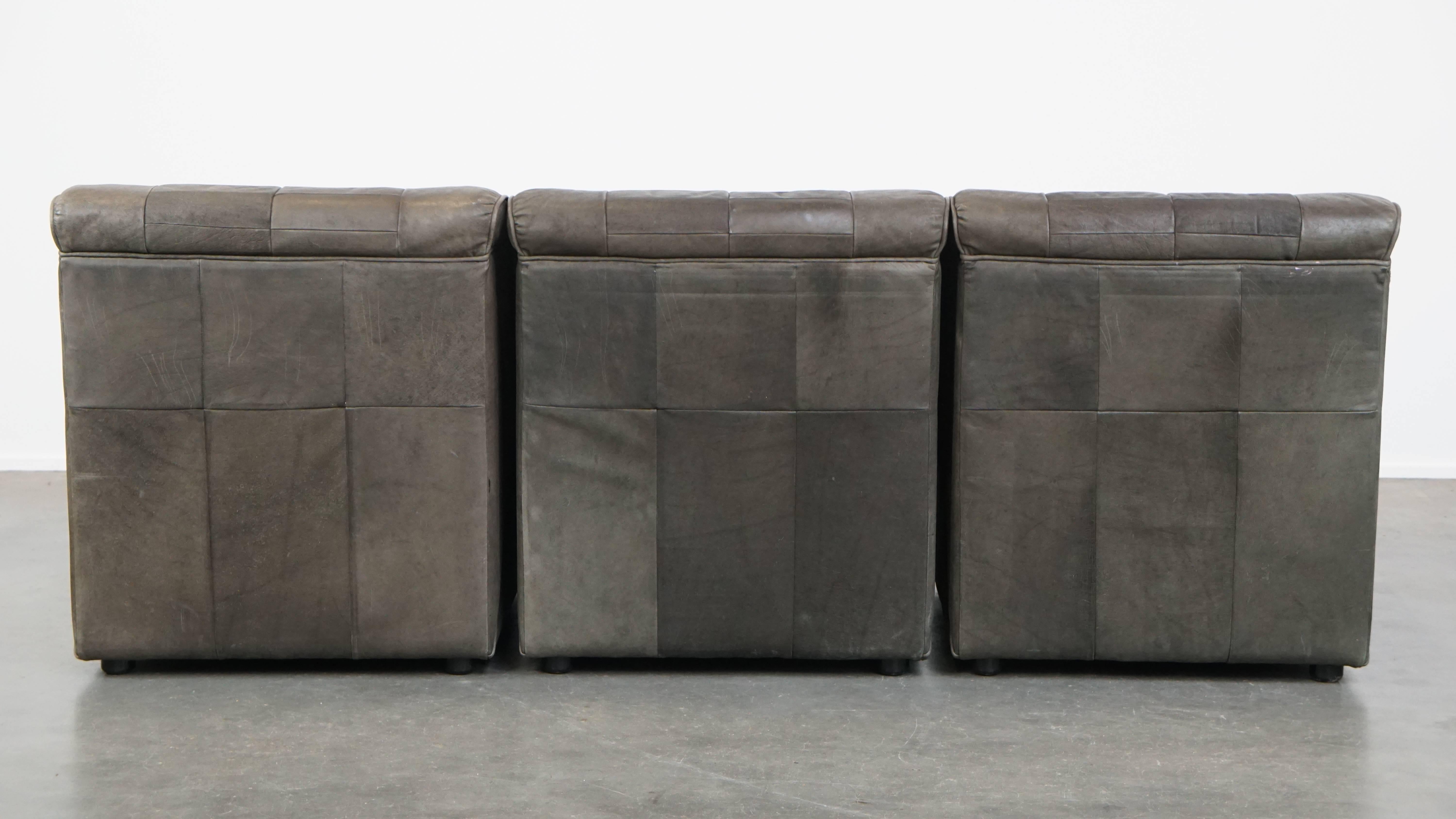 Hand-Crafted Grey leather elements design sofa 3 elements + footstool For Sale