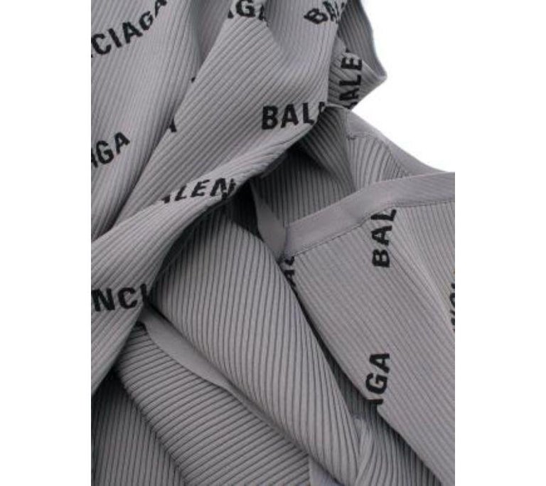 Balenciaga Grey Logo Printed Ribbed-Knit Dress - S For Sale 4