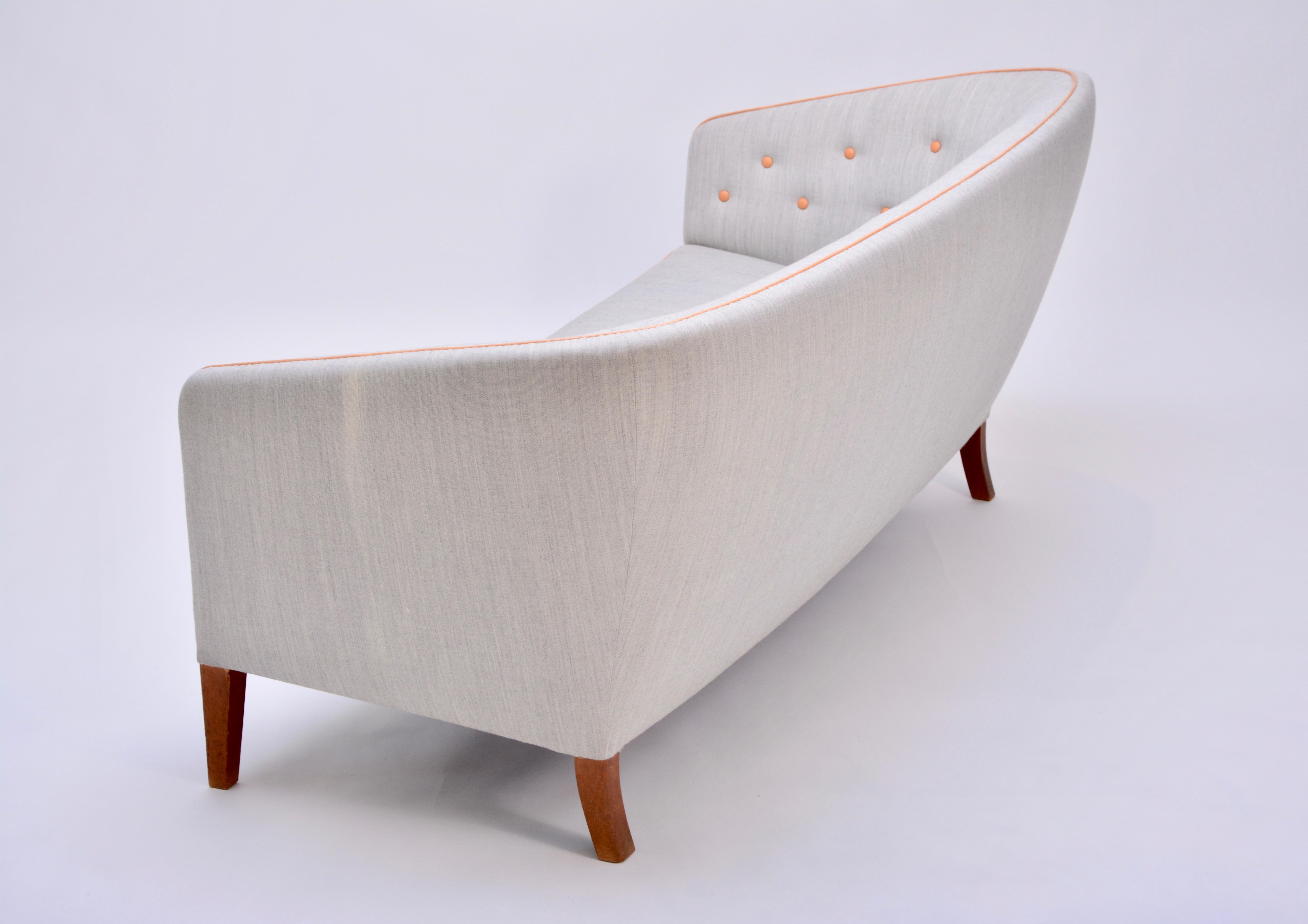 Grey Danish Mid-Century Modern three-seat sofa by Ludvig Pontoppidan  5