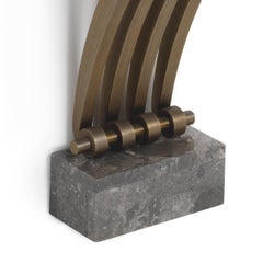 Konsolentisch aus grauem Marmor mit gebürstetem Messing