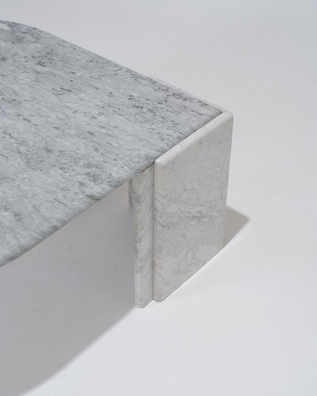 Mid-Century Modern Grey Marble Drop-Shaped Coffee Table, 1980s For Sale