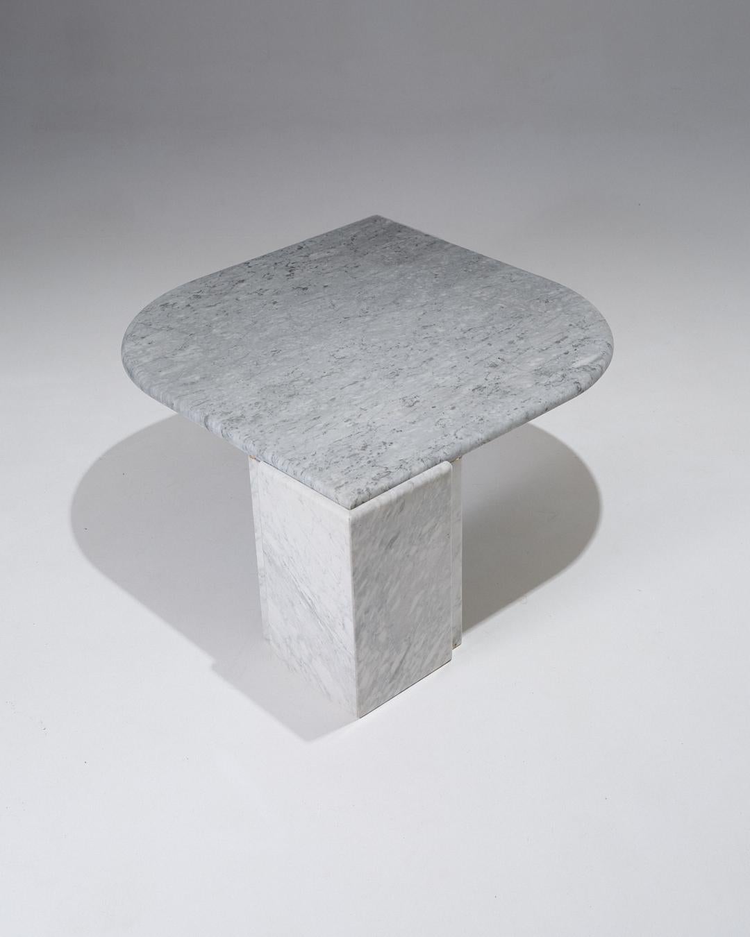 Grey Marble Drop-Shaped Coffee Table, 1980s In Good Condition For Sale In PARIS, FR