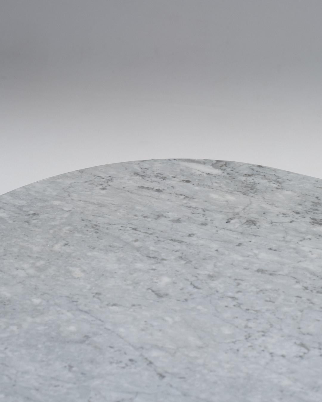 Grey Marble Drop-Shaped Coffee Table, 1980s For Sale 1