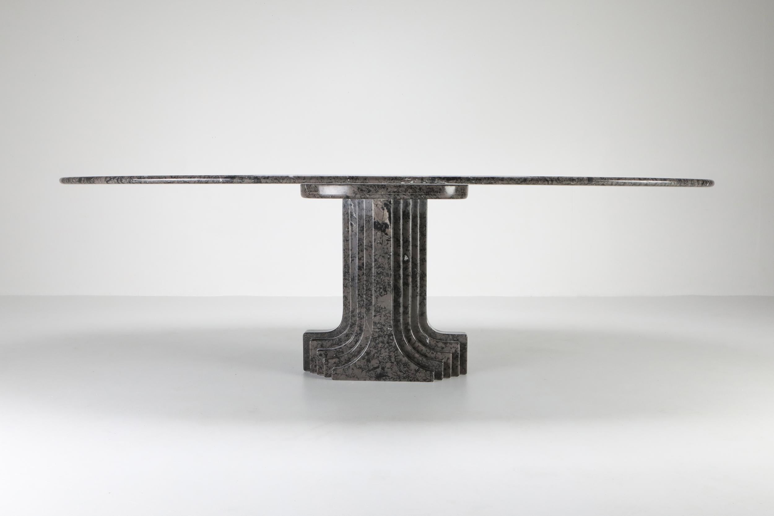 Grey Marble 'Samo' Table by Carlo Scarpa, 1970s In Excellent Condition In Antwerp, BE