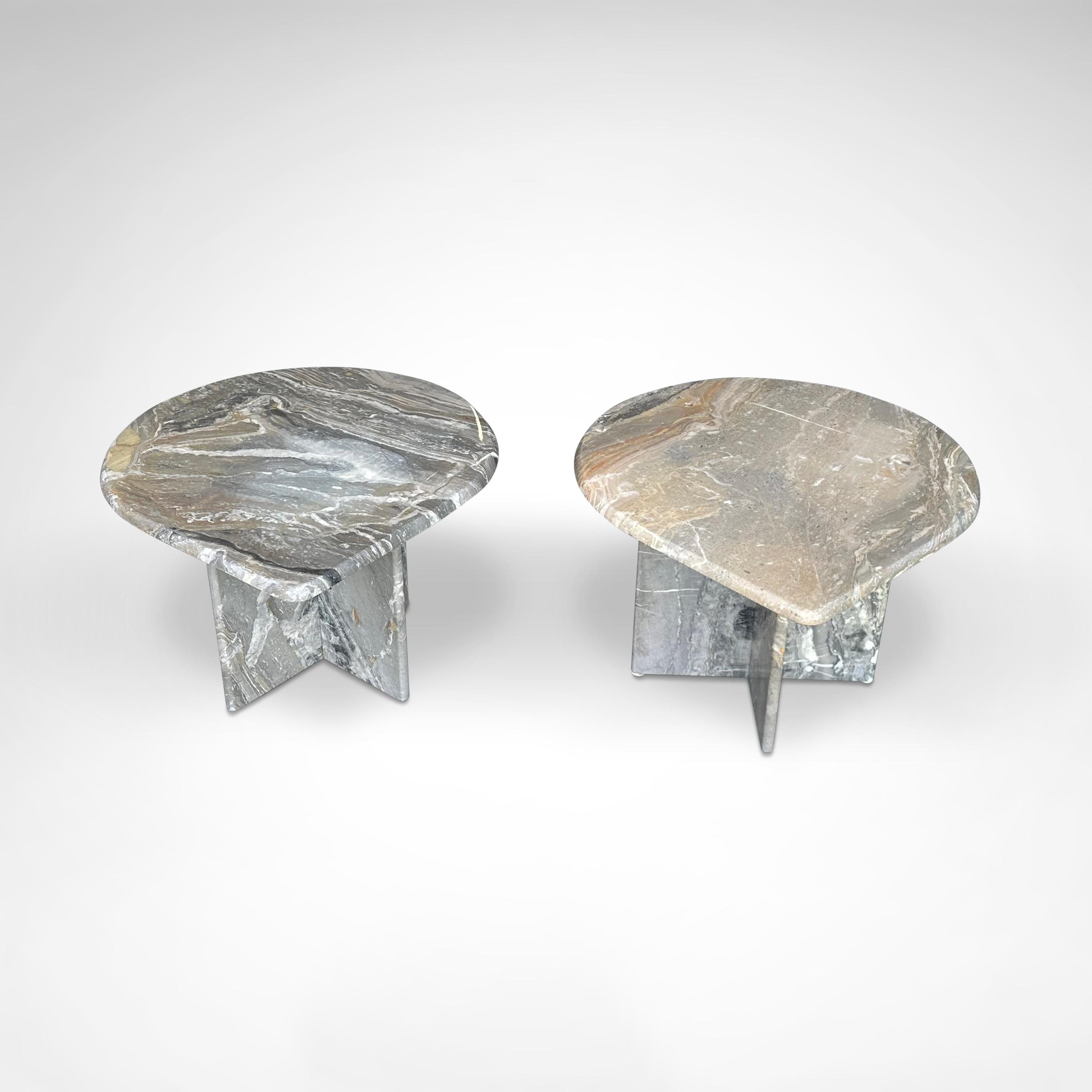 Fin du 20e siècle Table d'appoint en marbre gris Allemagne 1980, ensemble de 2 en vente