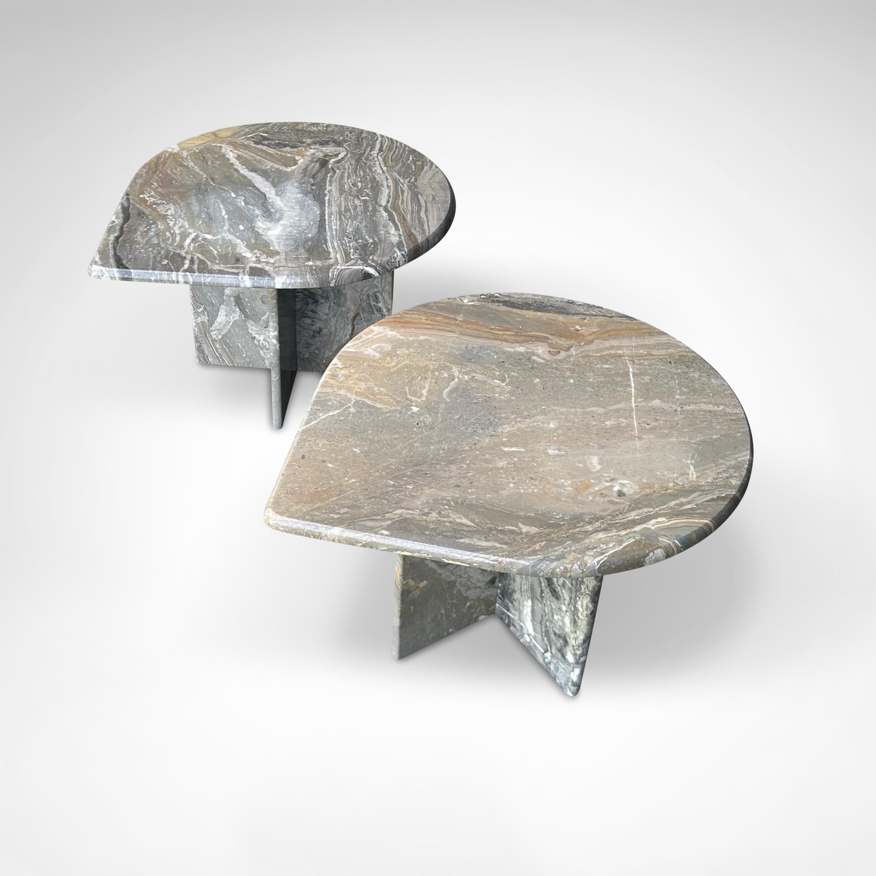 Table d'appoint en marbre gris Allemagne 1980, ensemble de 2 en vente 1