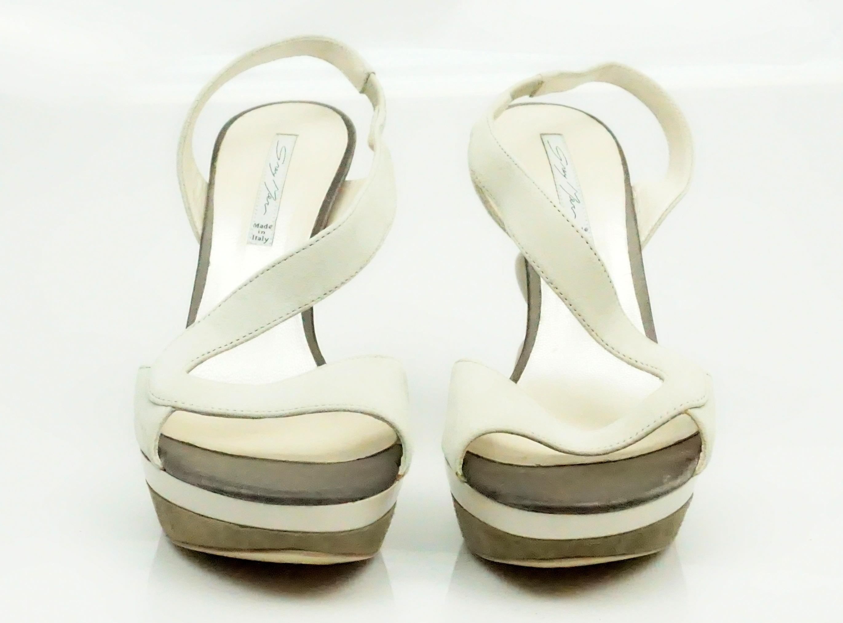 Beige Grey Mer Bone Suede Sandal w/ Acrylic Heel - 37