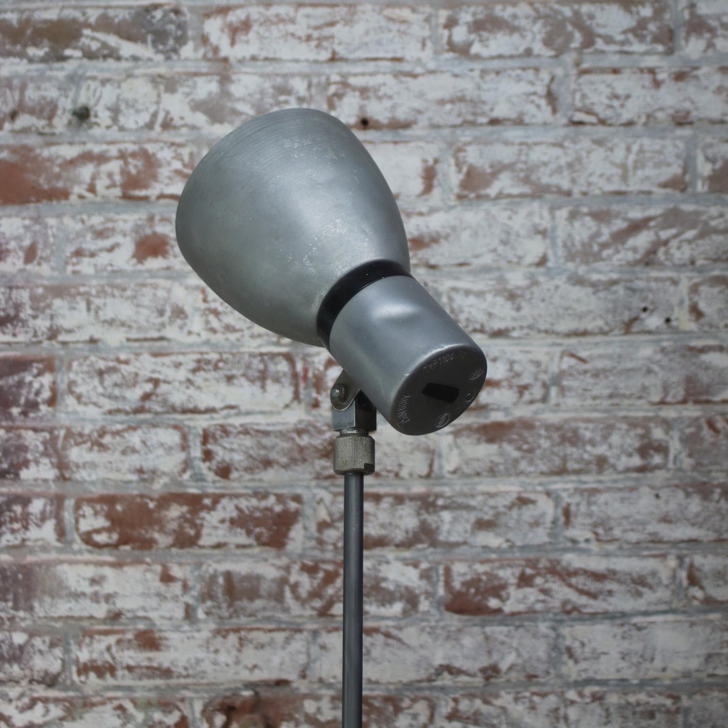 Grey Metal Vintage Industrial 2-Arm Machinist Work Desk Lights For Sale 2