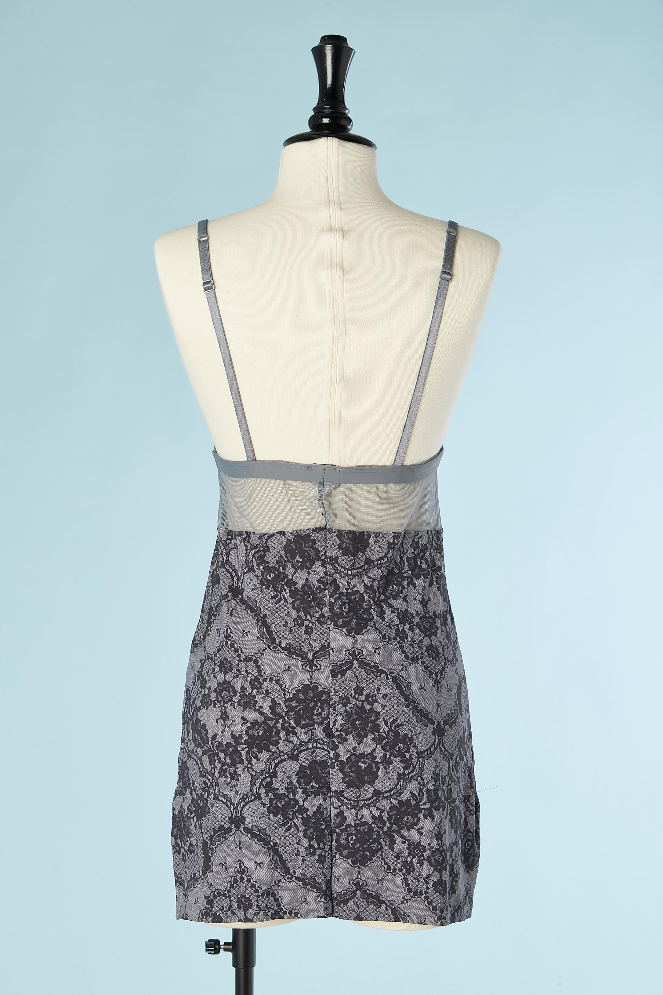 Grey mini slip dress with black laces print La Perla Studio 2  In Excellent Condition For Sale In Saint-Ouen-Sur-Seine, FR
