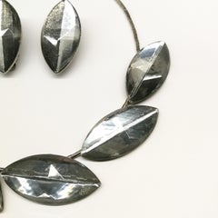 Collier et boucles d'oreilles feuille en verre miroir gris, Langani, Allemagne, années 1970