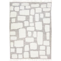 Grau Moderner Marokkanischer Stil Handgefertigter Wollteppich mit Elfenbeinmuster von Apadana