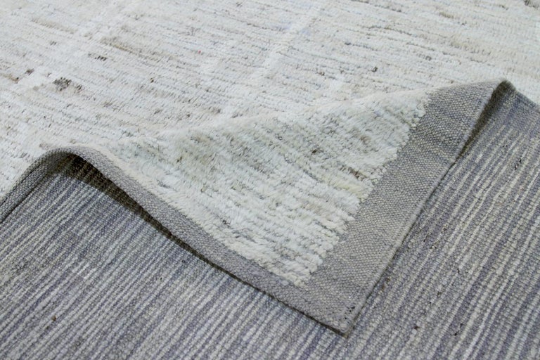 Grey Modern Moroccan Style Rug. Size: 9 ft 4 in x 12 ft For Sale at 1stDibs