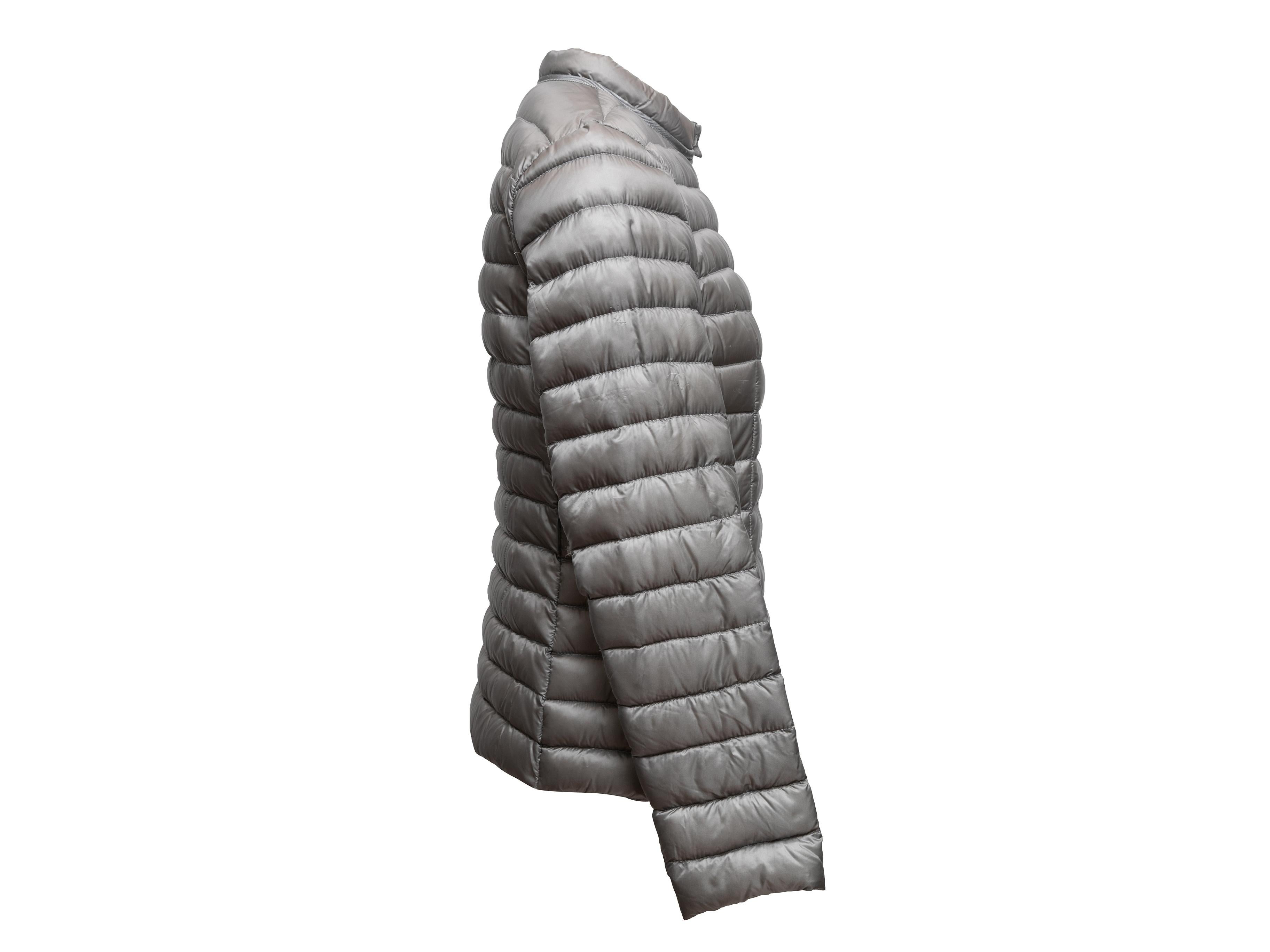 Grey Moncler Down Puffer Jacket Size 2 In Good Condition For Sale In New York, NY
