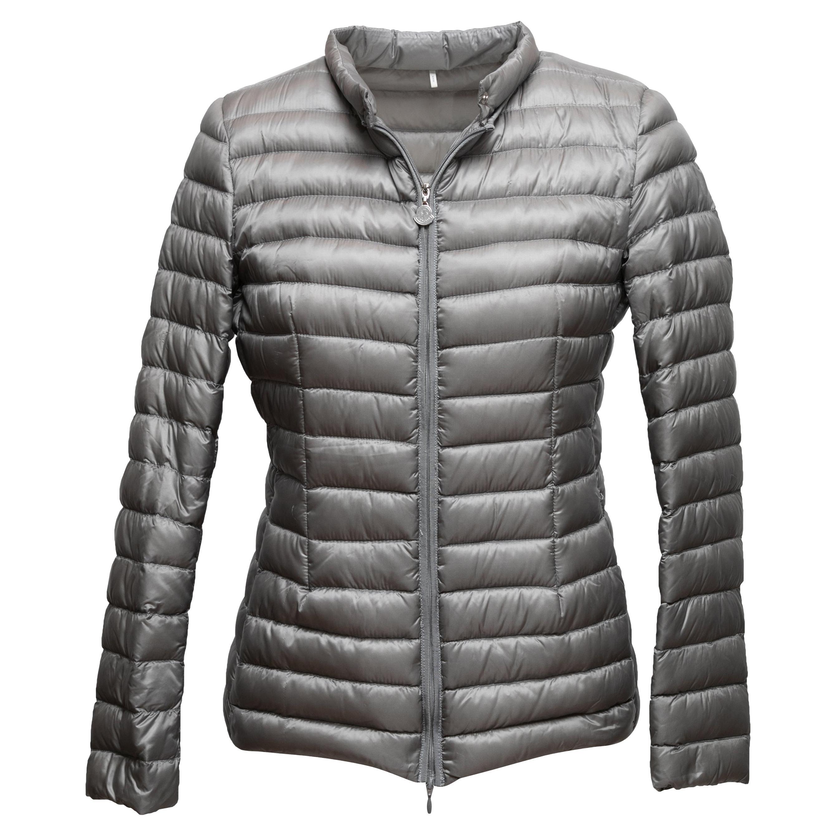 Grey Moncler Down Puffer Jacket Size 2 For Sale