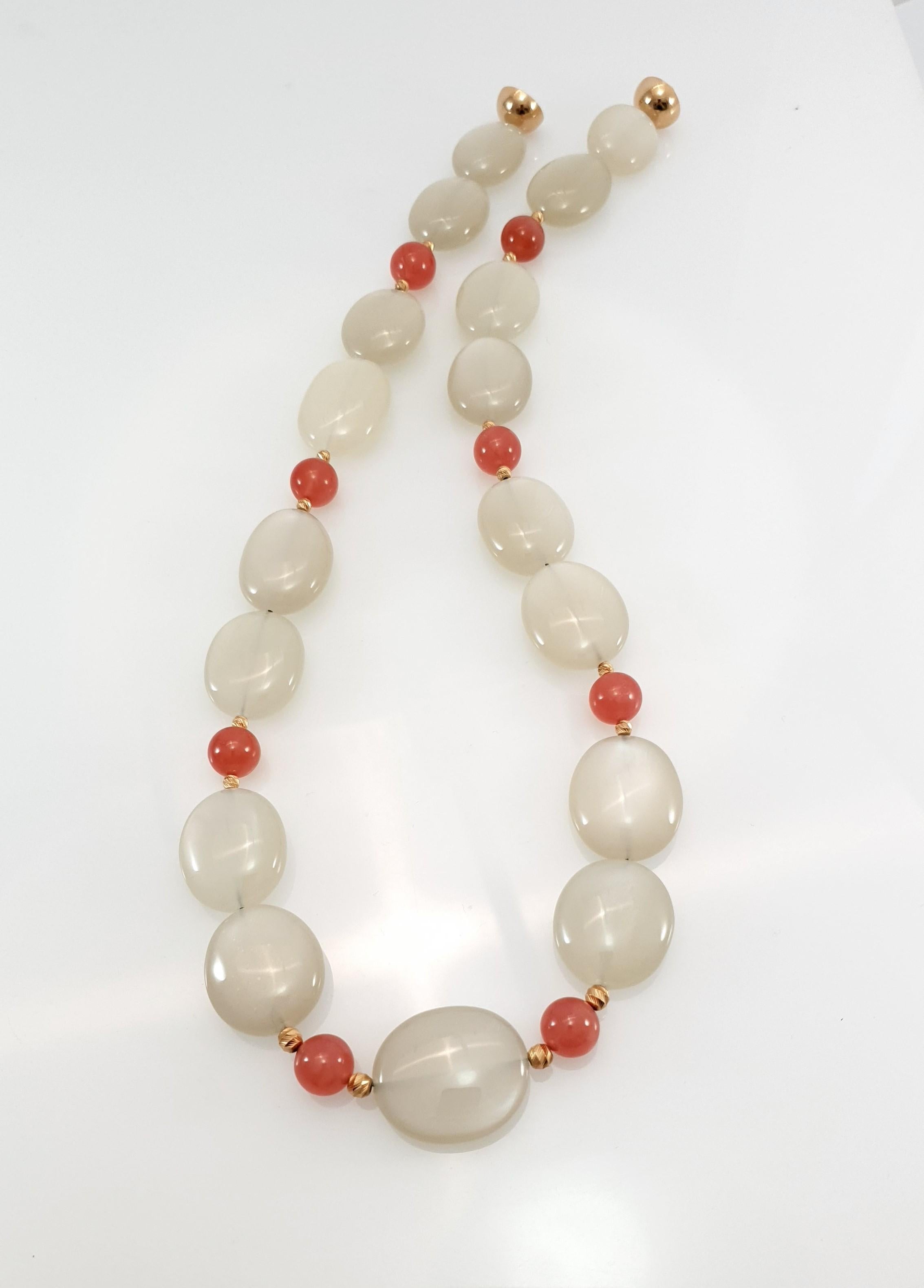 Grey Moonstone with Rhodochrosite Necklace with 18 Carat Rose Gold For Sale 3