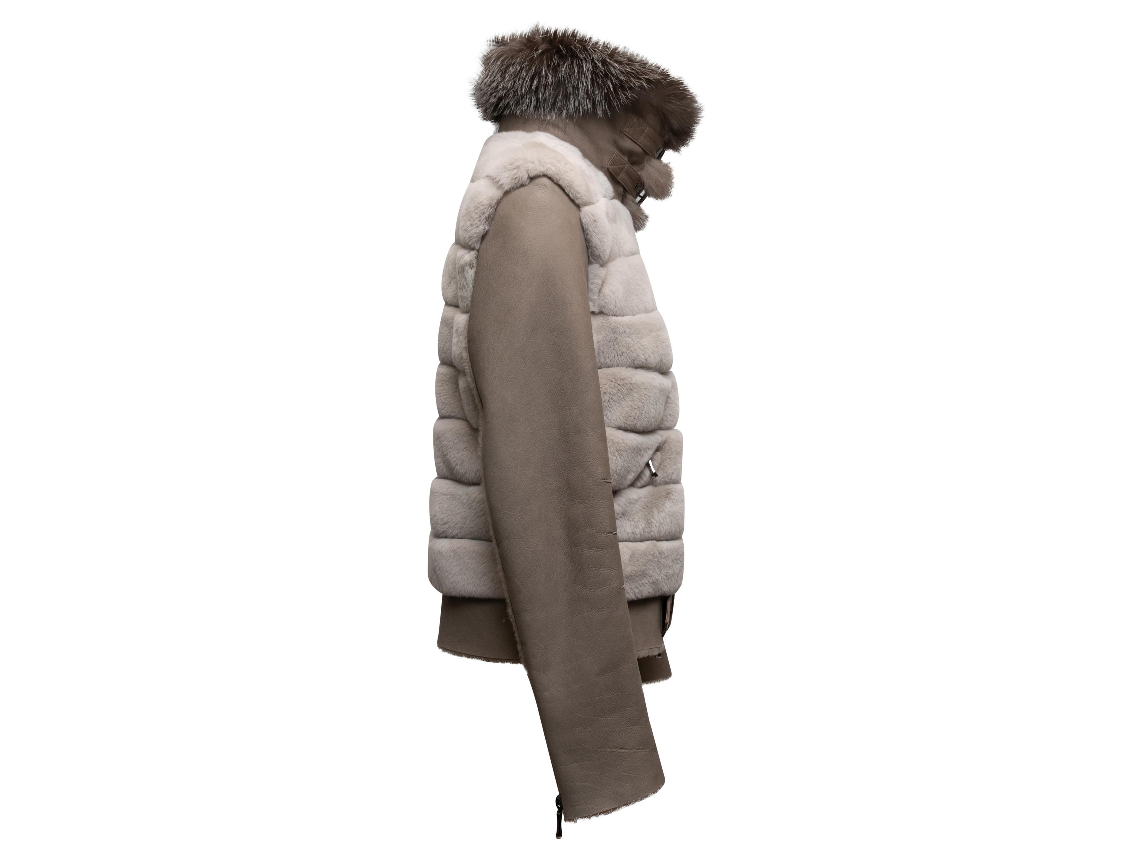 Gray Grey Natacha & Vanessa Rabbit Fur & Fox Fox Zip Jacket Size FR 38 For Sale