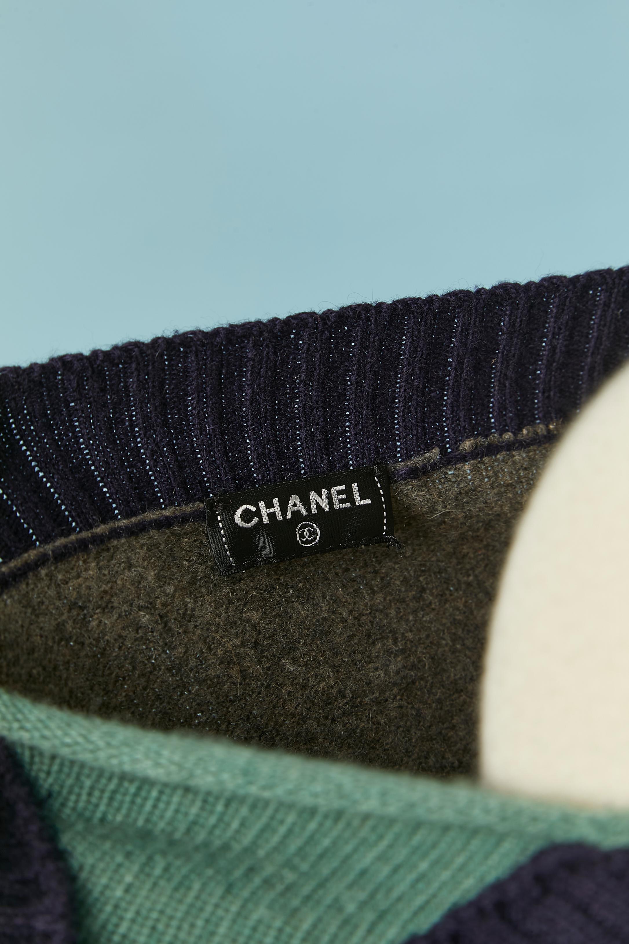 Grey, navy and green cashmere cardigan with branded button CHANEL 1