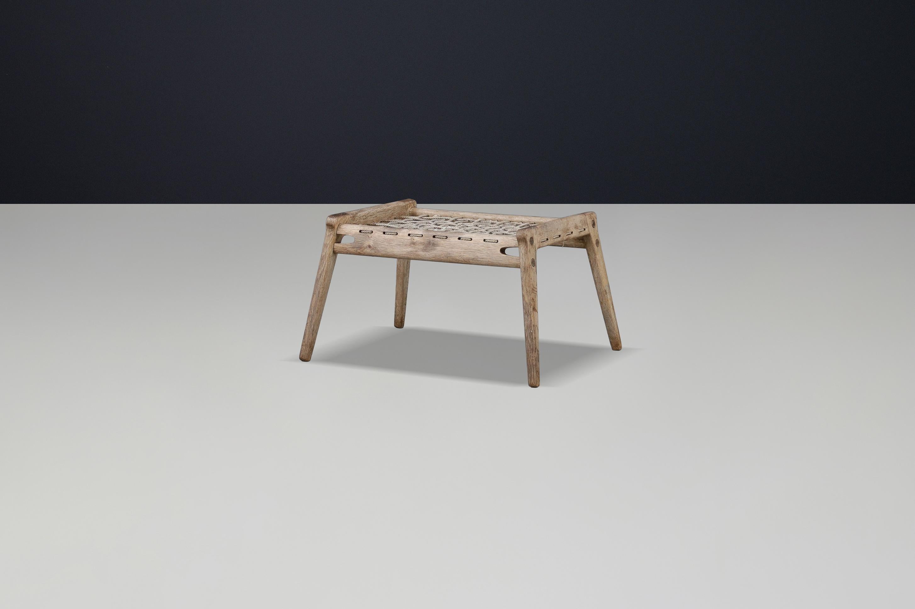 Grauer Eichenfußhocker von Heinz Heger für PGH Erzgebirge, Annaberg-Buchholz, 1960er Jahre (Seil) im Angebot