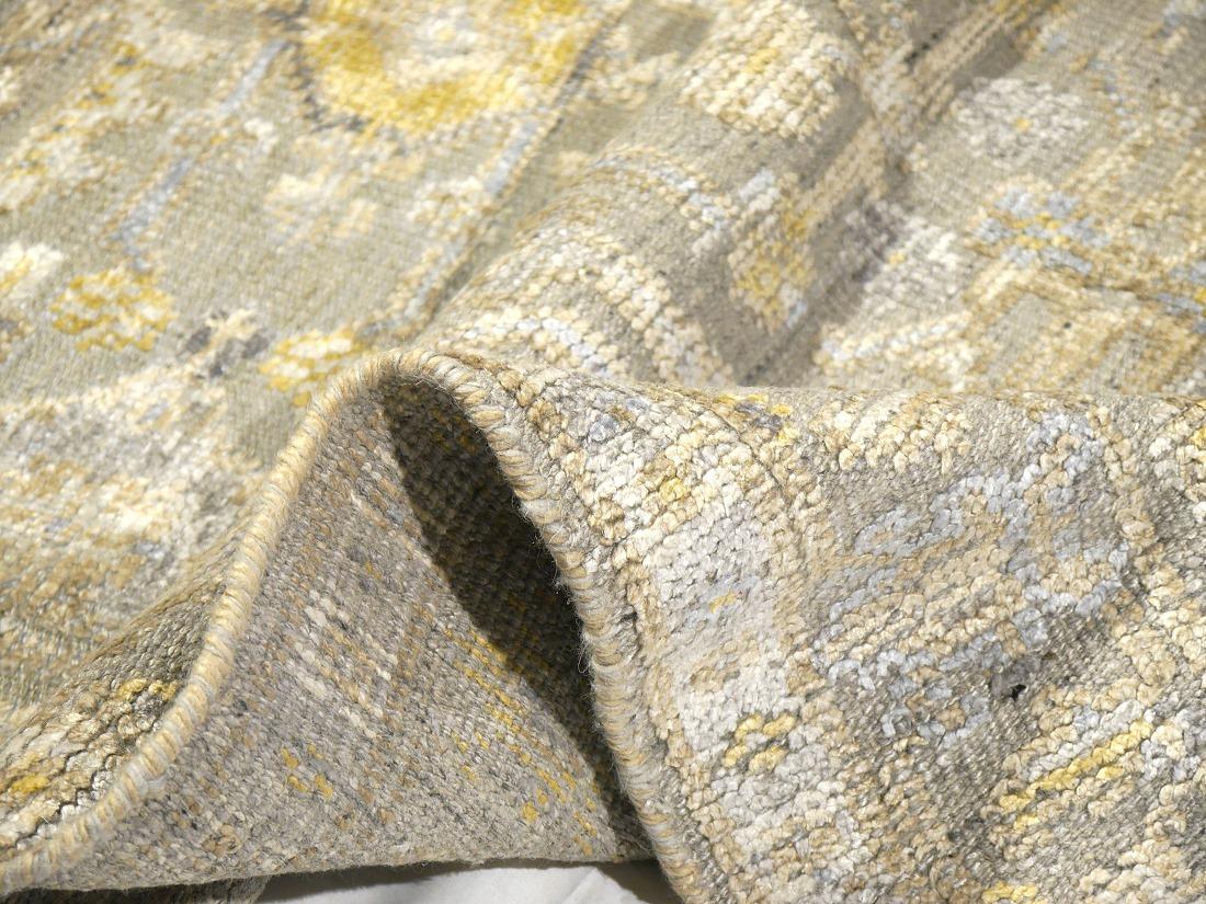 Grauer Oushak-Teppich im Vintage-Stil im Oushak-Stil 6 x 4 Fuß, handgeknüpft aus Wolle und Viskose (21. Jahrhundert und zeitgenössisch) im Angebot