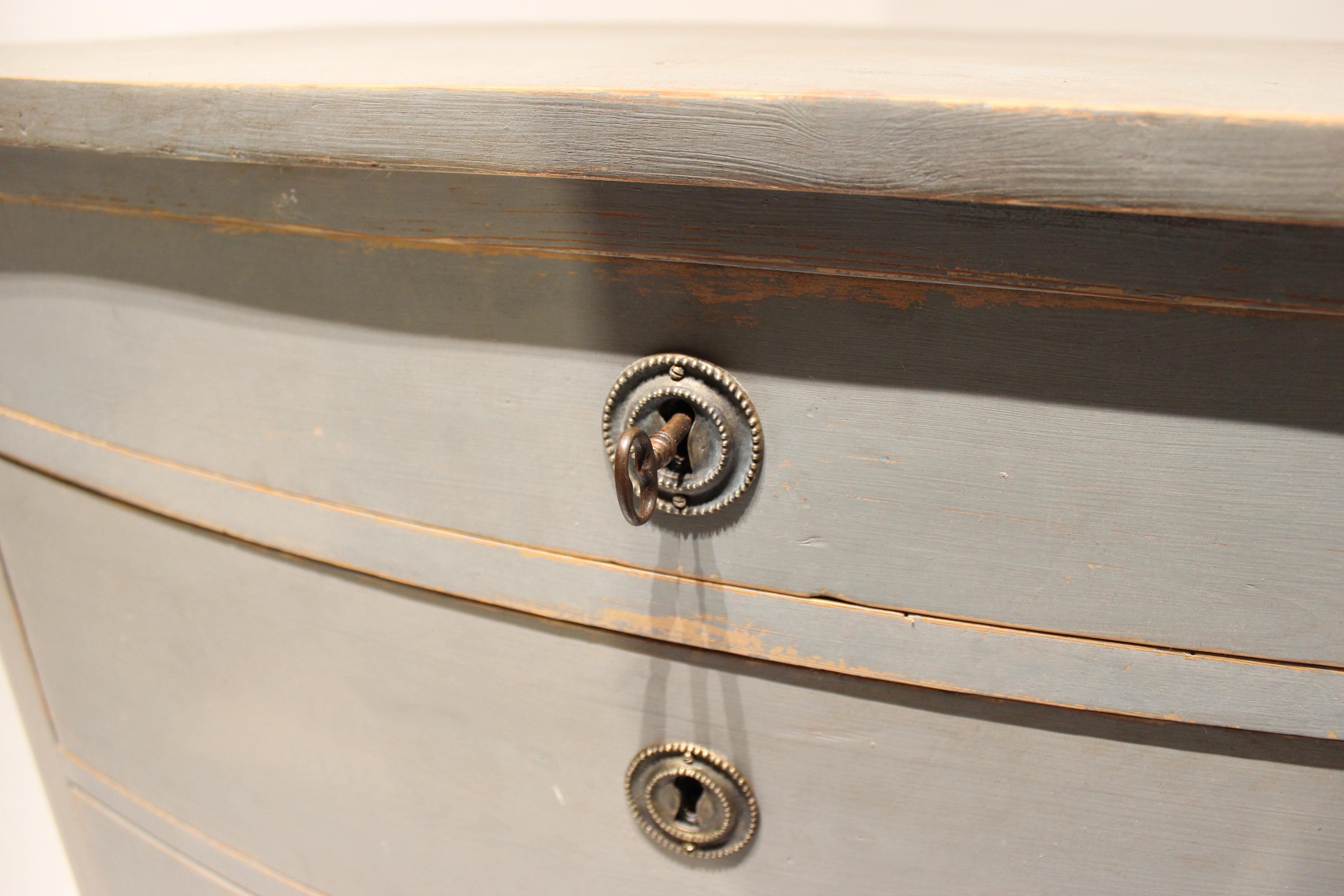 Late 19th Century Grey Painted Chest of Drawers in the Style of Gustavian, 1880s