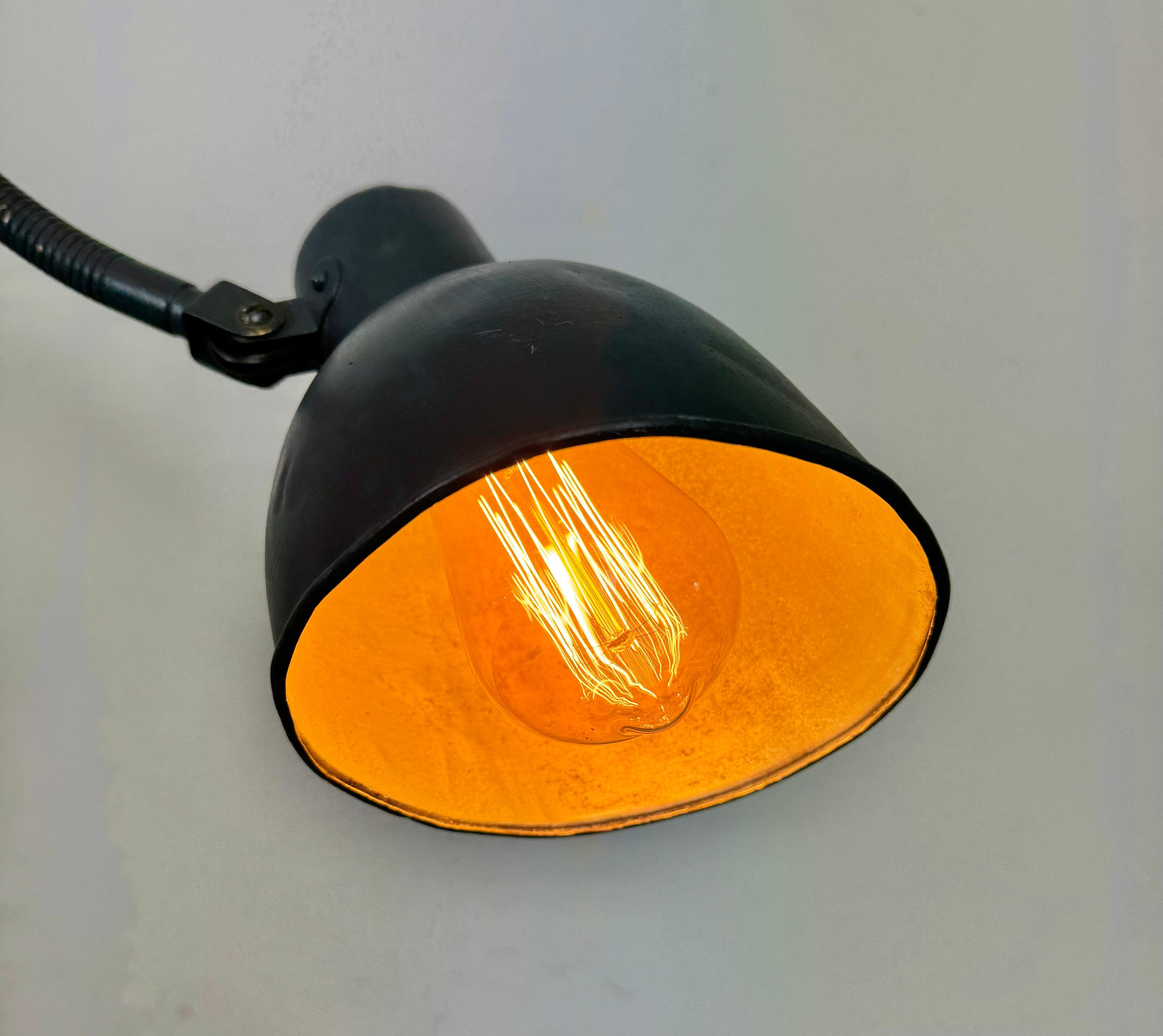 Grau lackierte industrielle Schere-Wandleuchte, 1960er Jahre im Angebot 4
