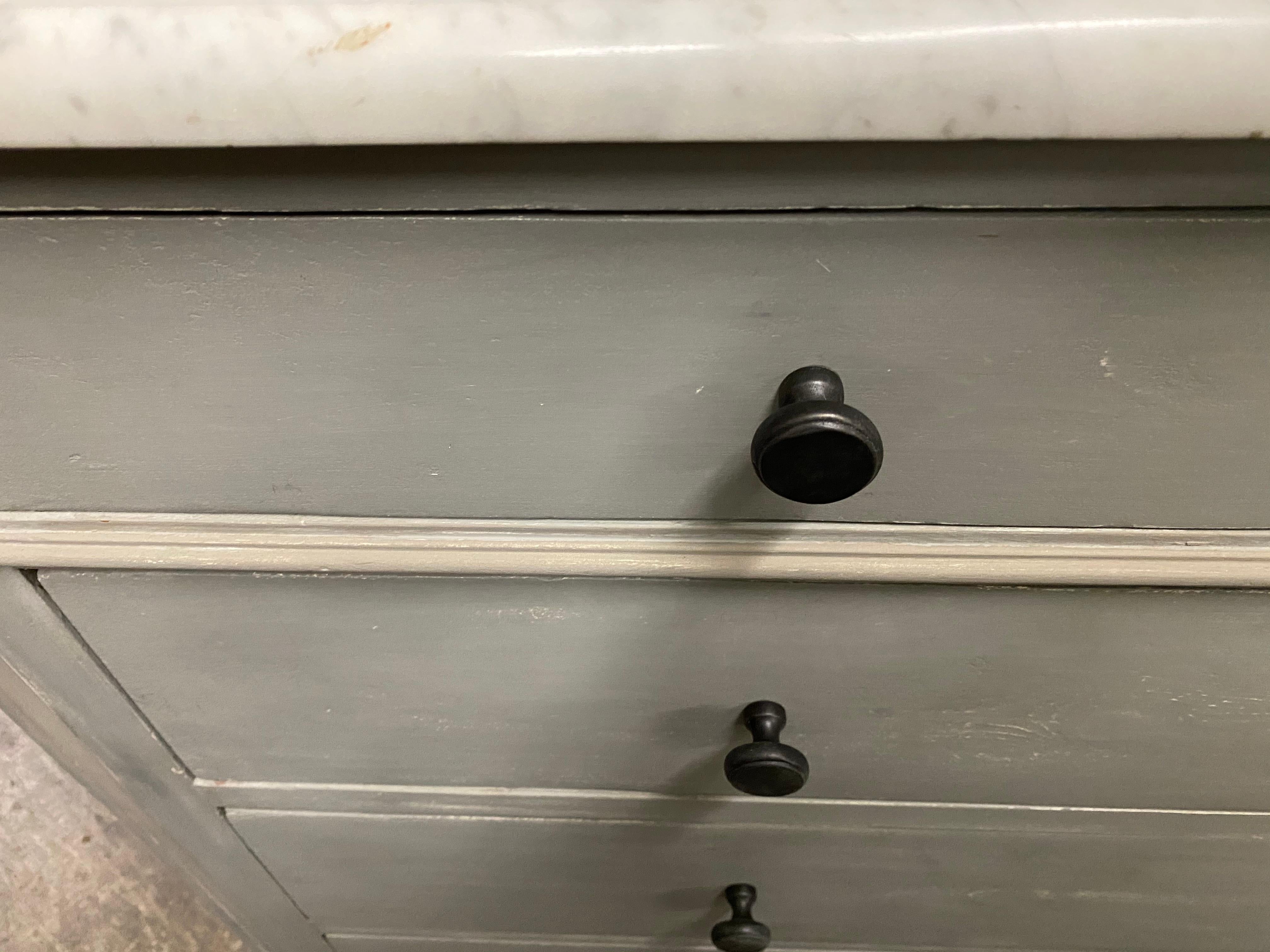 American Grey Painted Marble-Top Chest of Drawers For Sale