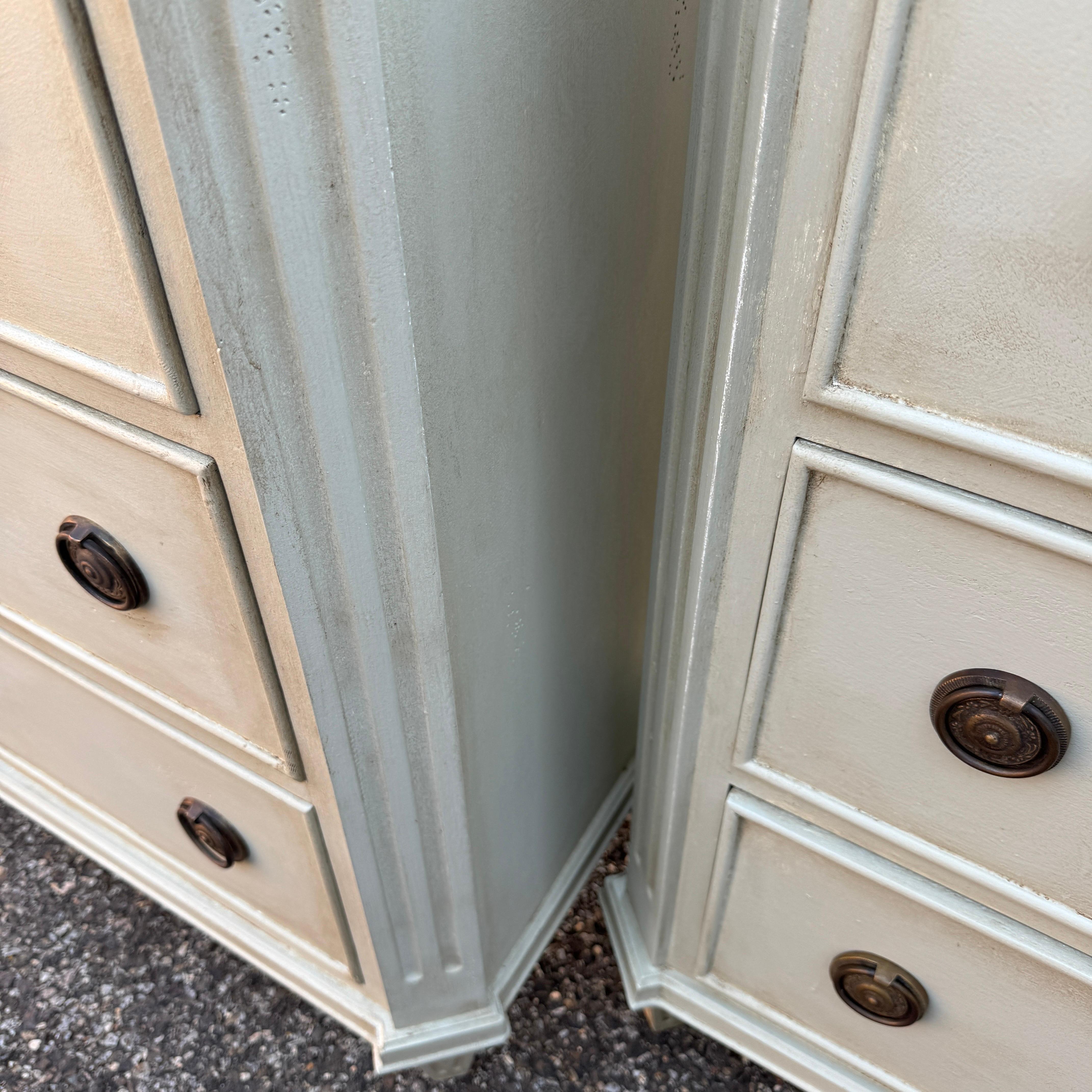 Pair Swedish Gustavian Style Painted 3 Drawer Chests Nightstands For Sale 6